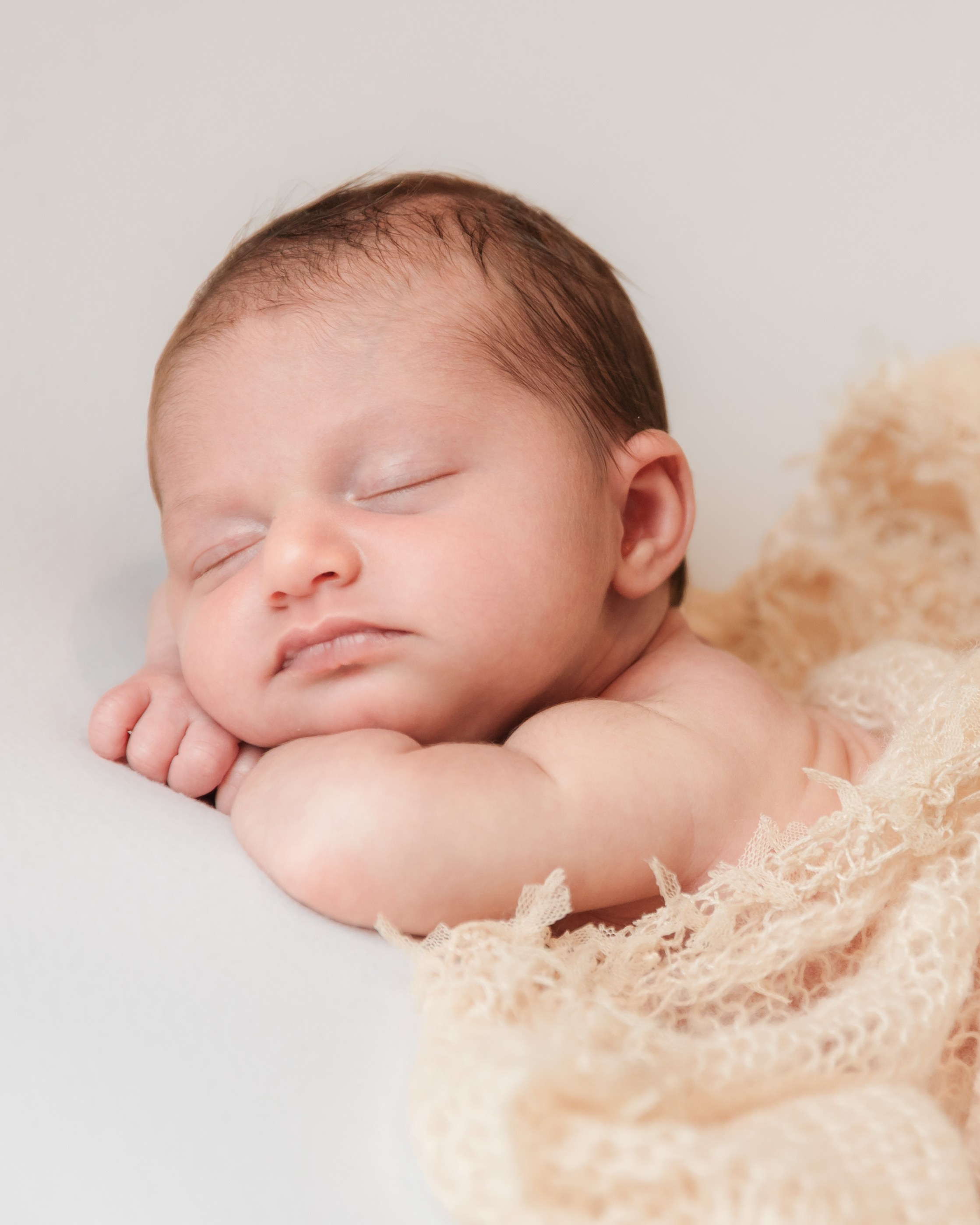 12 Days Newborn Girl Session | A Sweet Newborn Photoshoot. Family, lifestyle, and commercial photography in New York and New Jersey