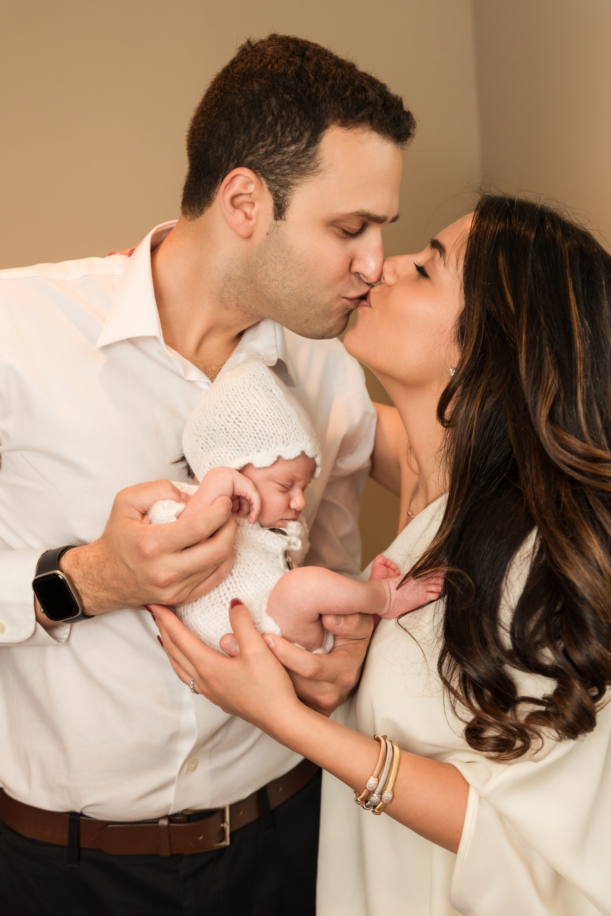 12 Days Newborn Girl Session | A Sweet Newborn Photoshoot. Family, lifestyle, and commercial photography in New York and New Jersey