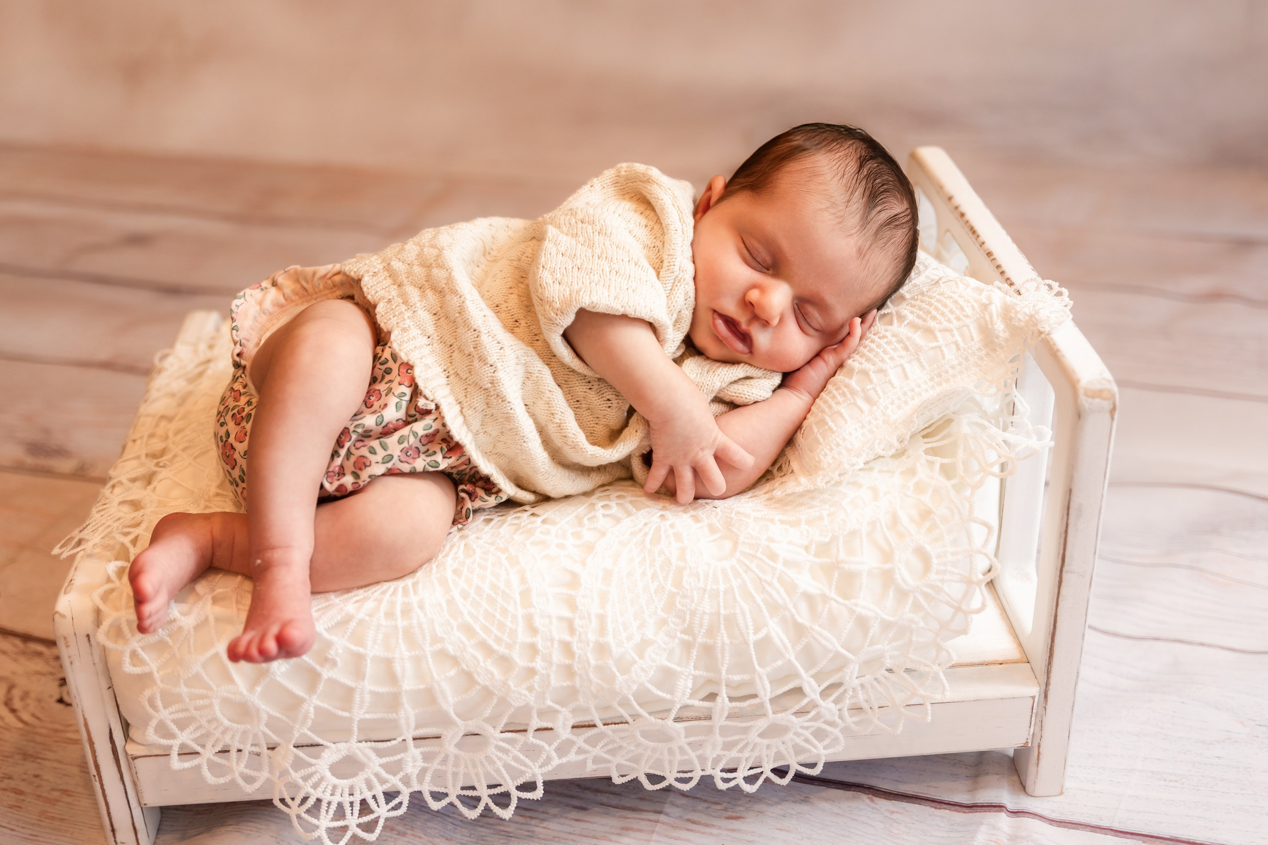 12 Days Newborn Girl Session | A Sweet Newborn Photoshoot. Family, lifestyle, and commercial photography in New York and New Jersey
