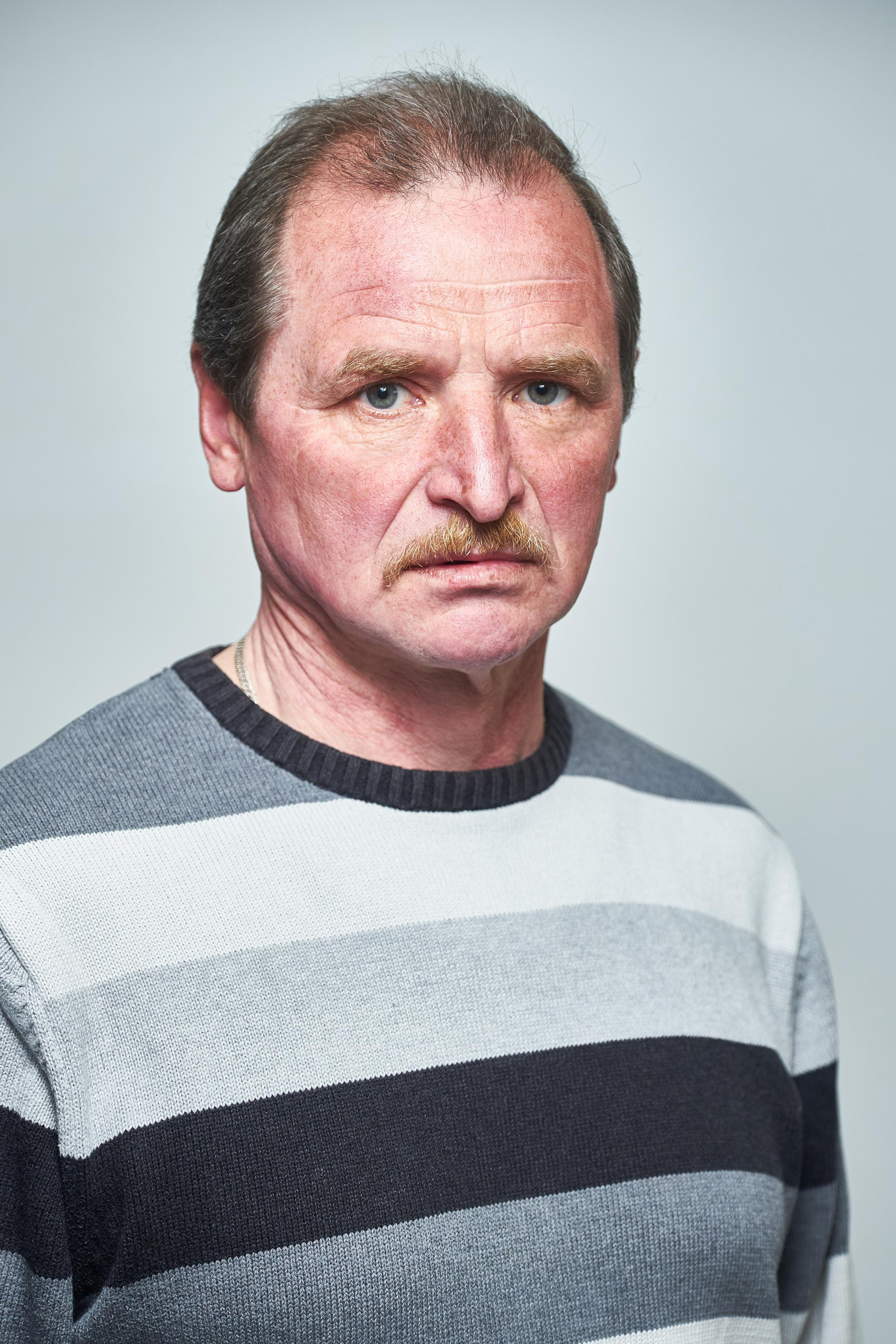 Employees. צלם אלכס ברט בישראל