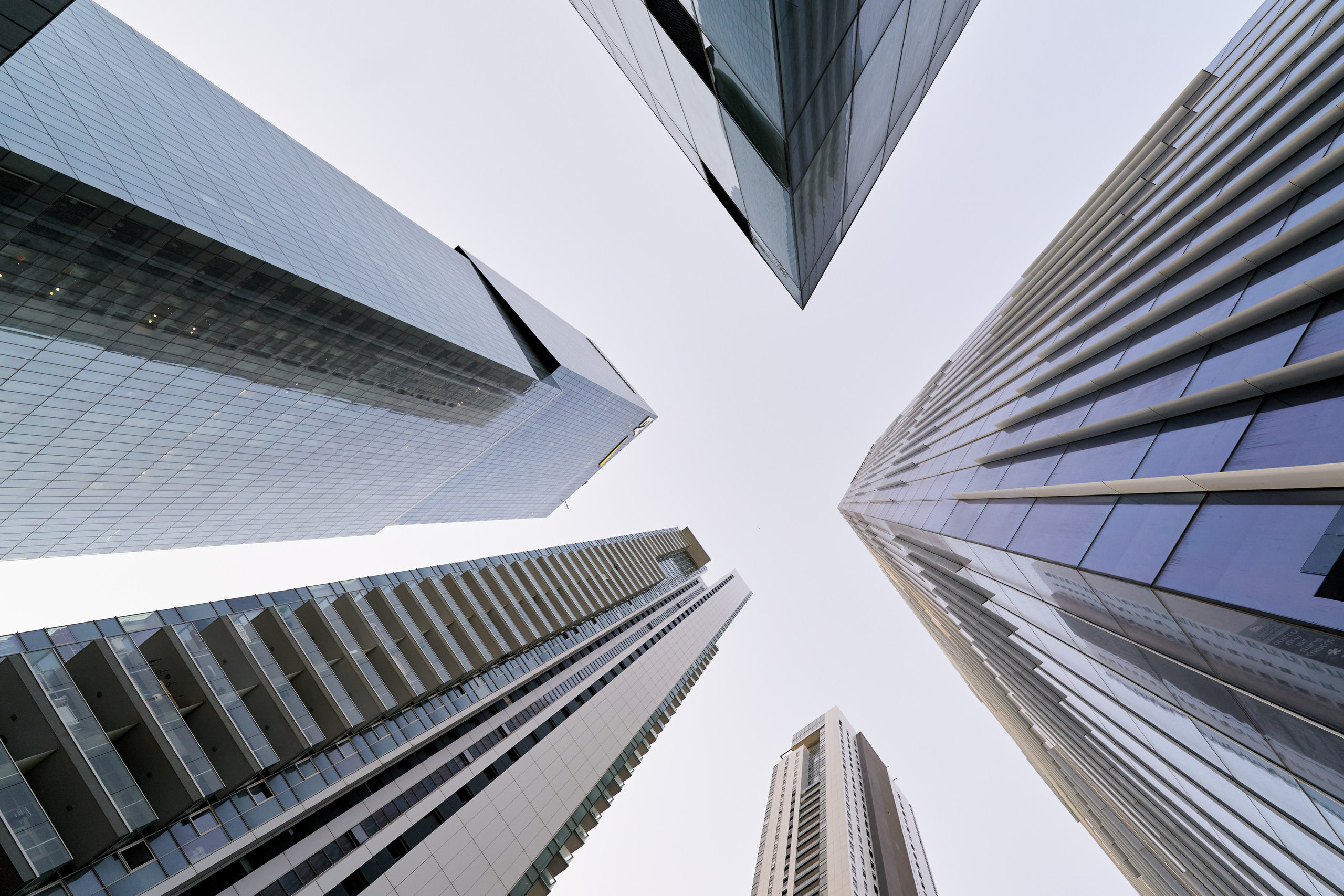 Exterior. צלם אלכס ברט בישראל