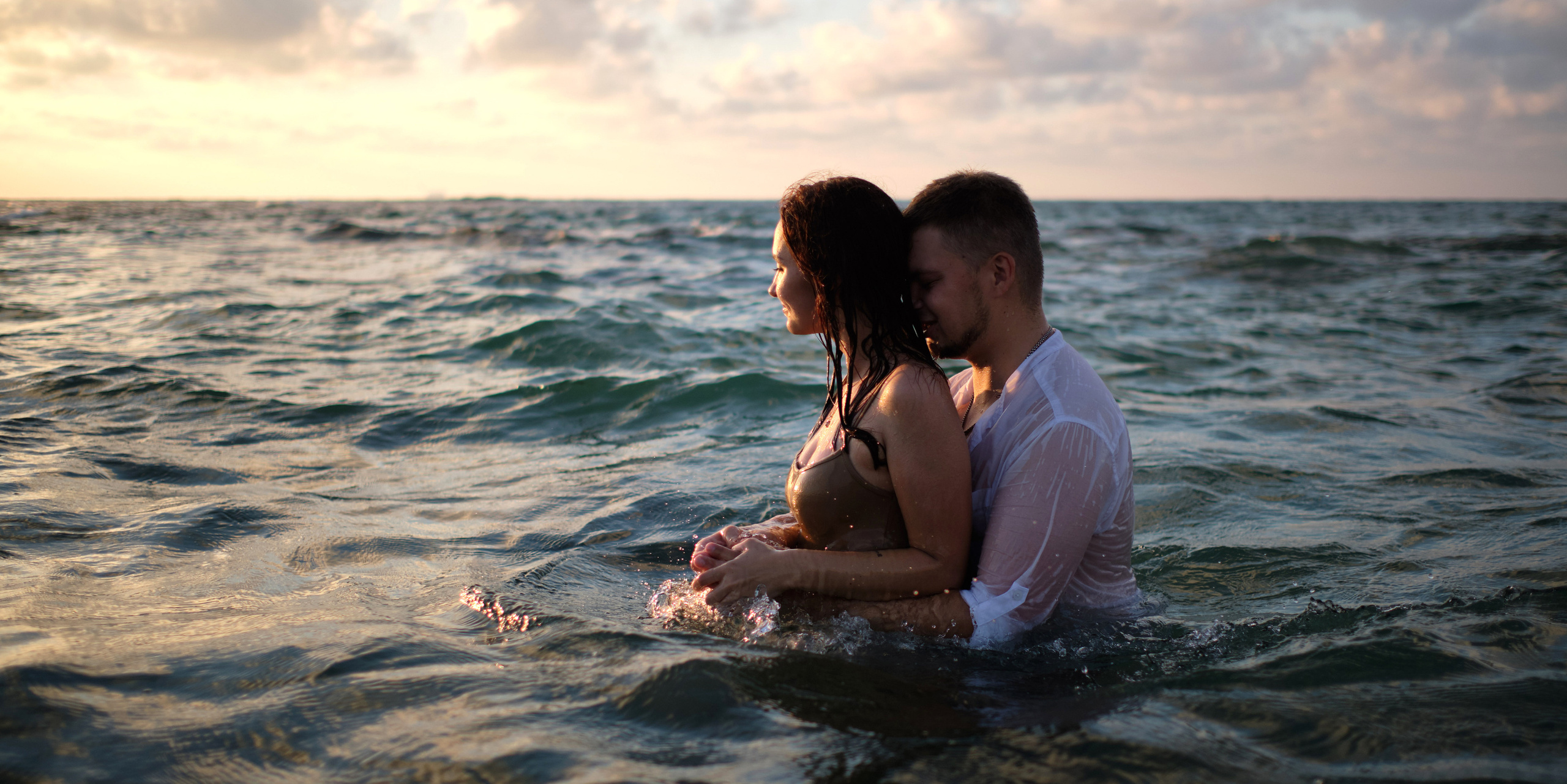 צילום זוגות בים