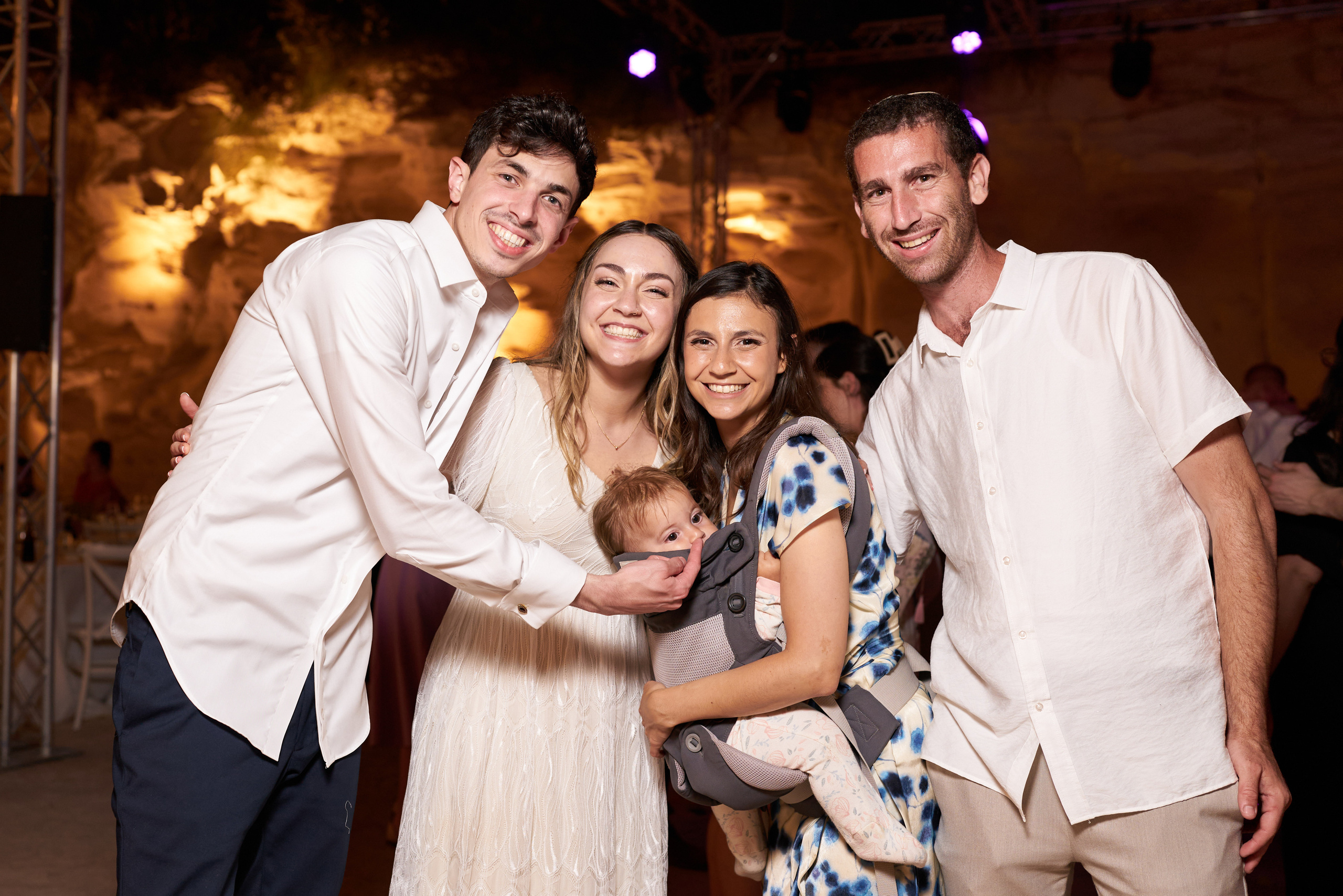 Hadassah&Neriah. צלם אלכס ברט בישראל