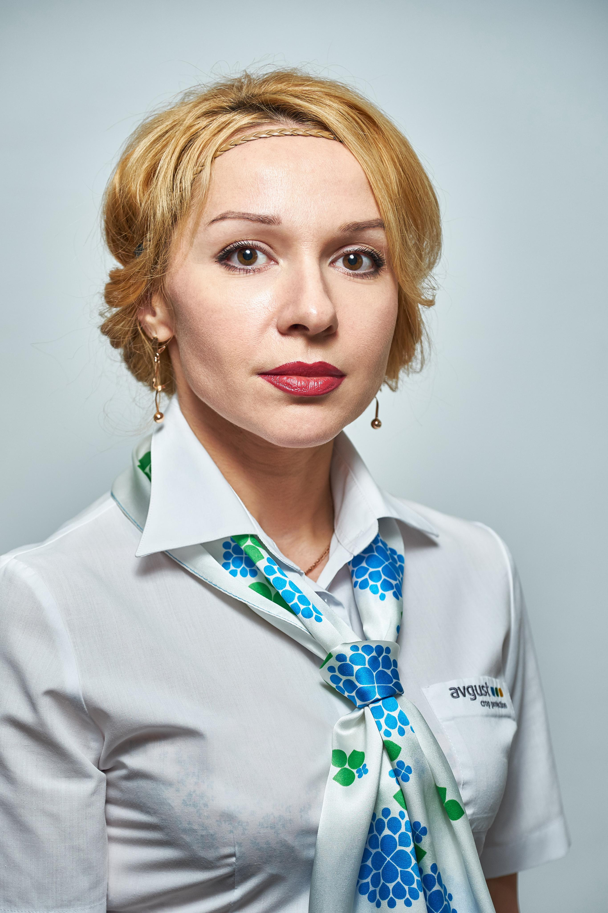 Employees. צלם אלכס ברט בישראל