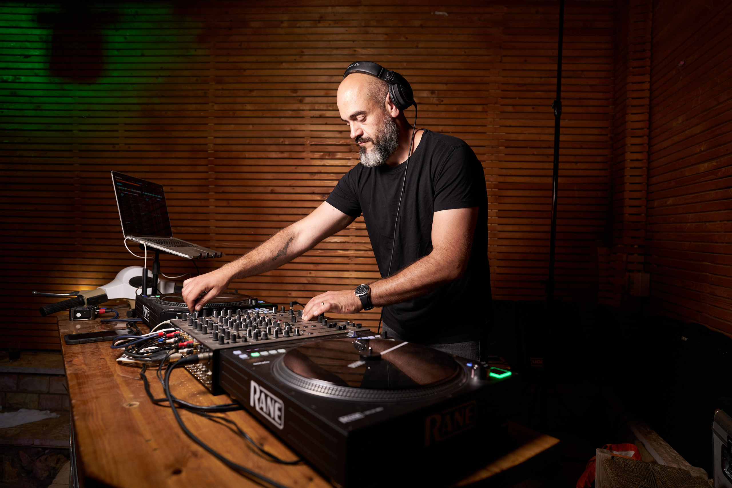 Tal&Jonathan. צלם אלכס ברט בישראל