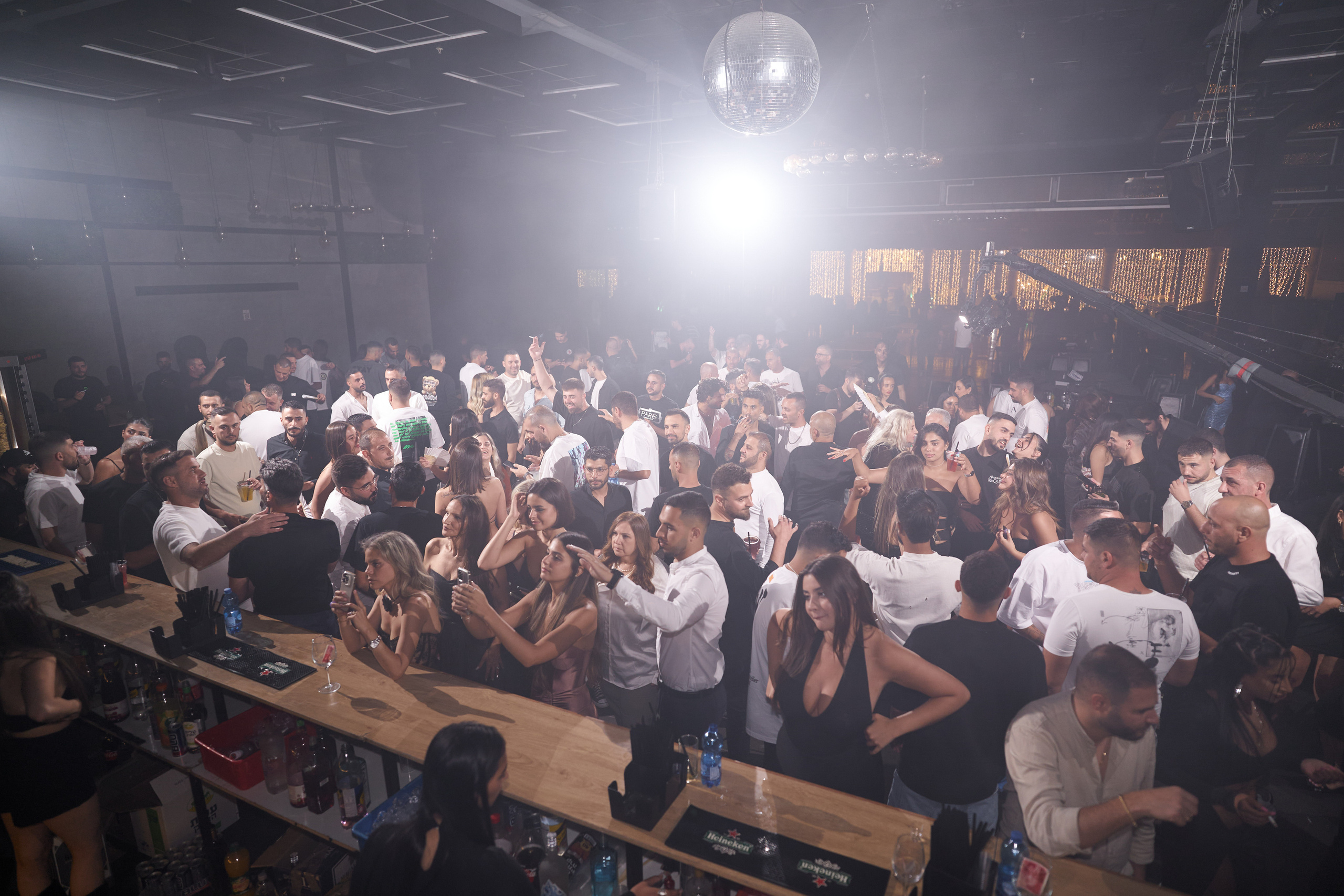 Dorin&Tomer. צלם אלכס ברט בישראל