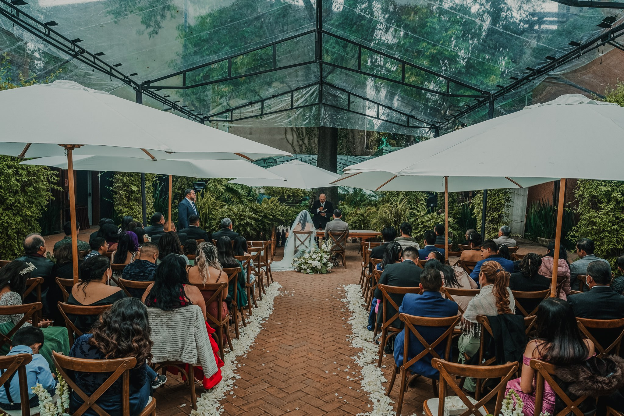 Arely & Eddie. Wedding and family photographer in Mexico City