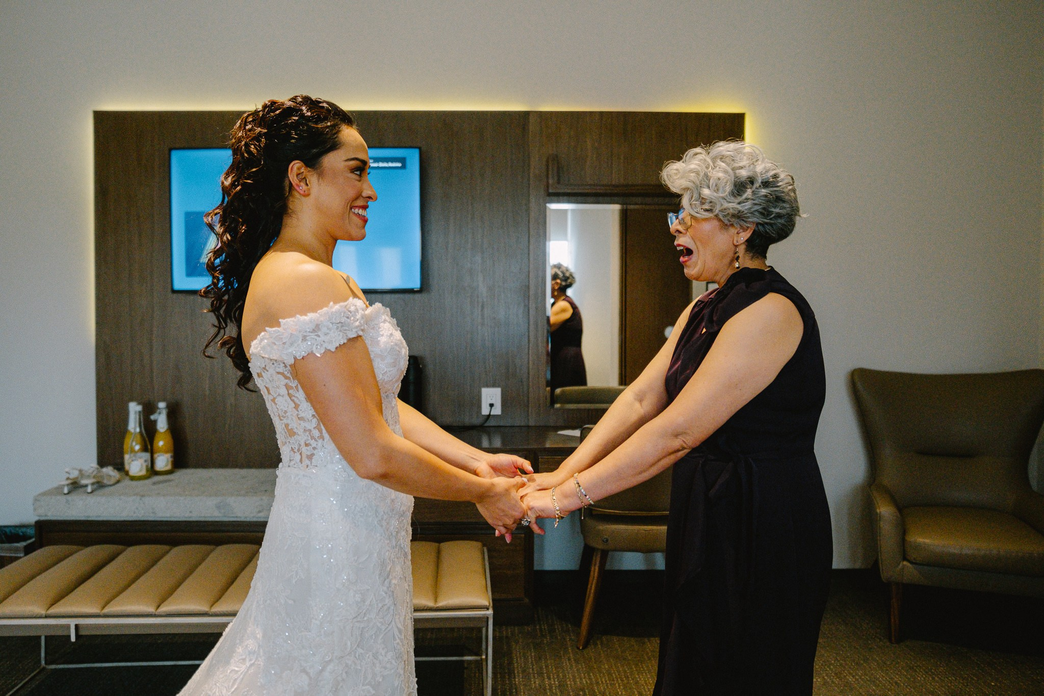 Yuriko & Hanzel. Wedding and family photographer in Mexico City