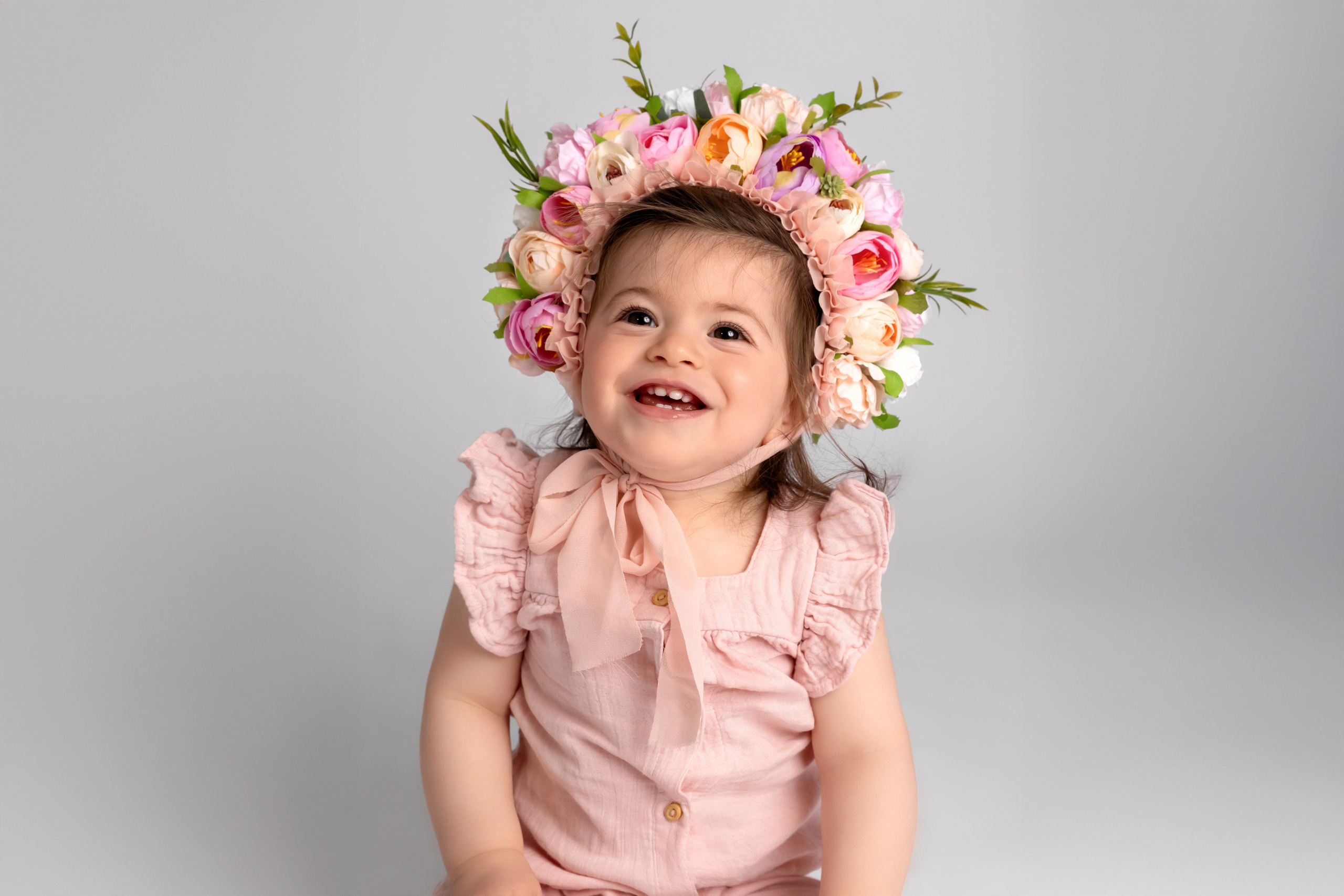 Sitters 6-8 months. Stevenage, Hertfordshire family, maternity and newborn photographer