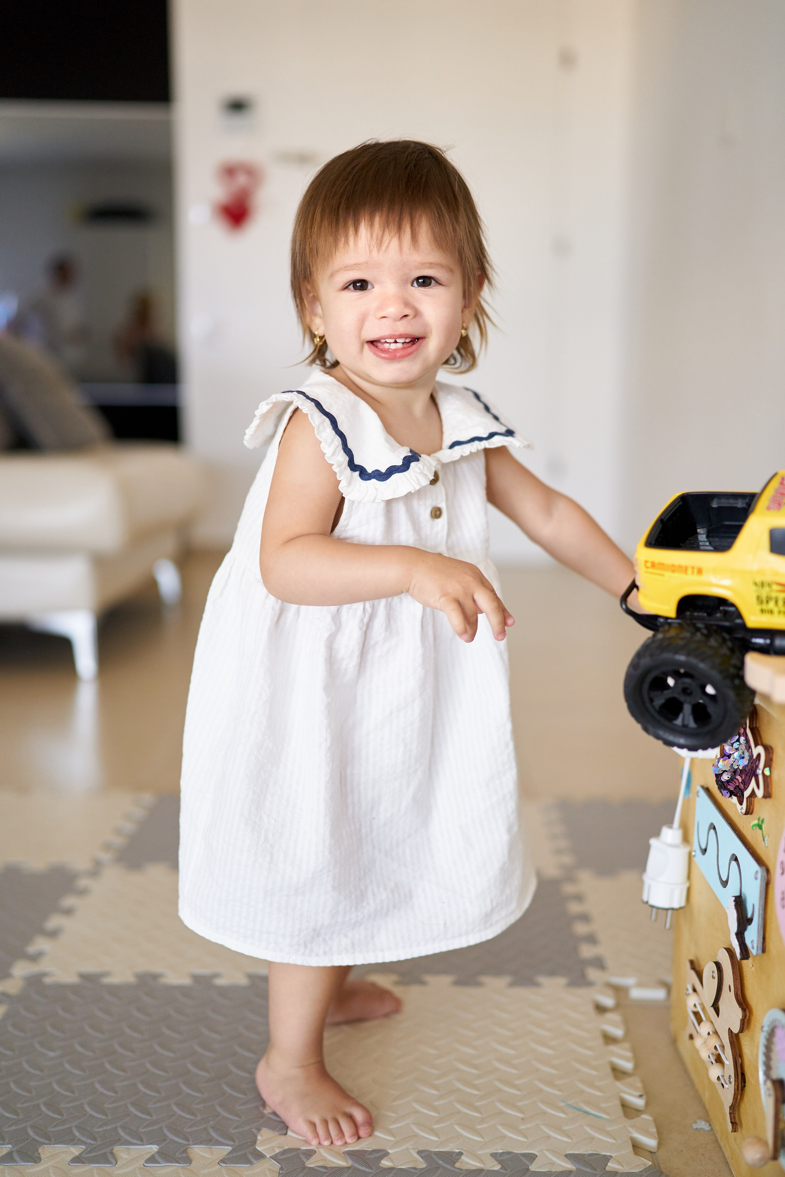 Sonya — is 1 year old. צלם אלכס ברט בישראל