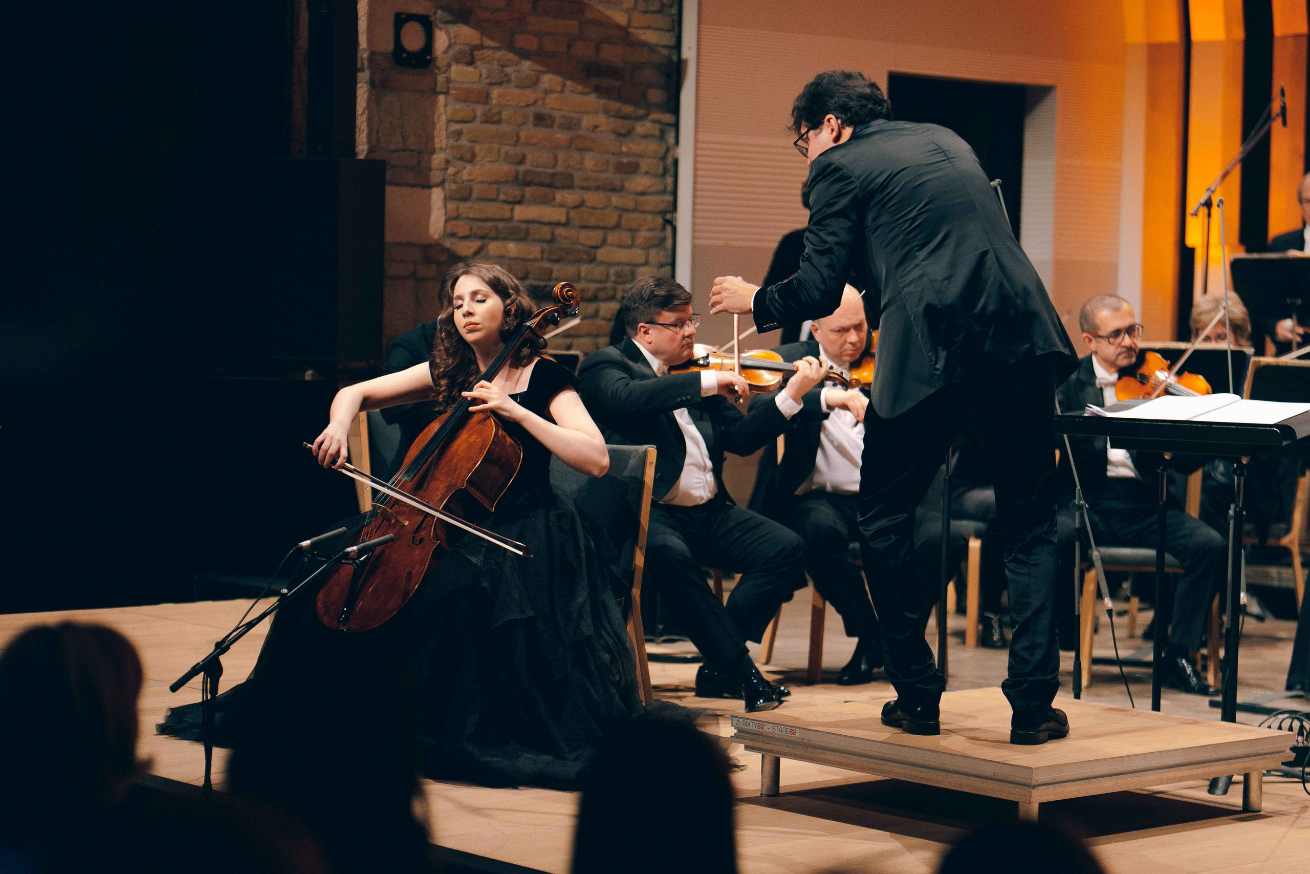 BUDAPEST MUSIC CENTER. Wedding&Event photographer Ismail Rzayev in Baku