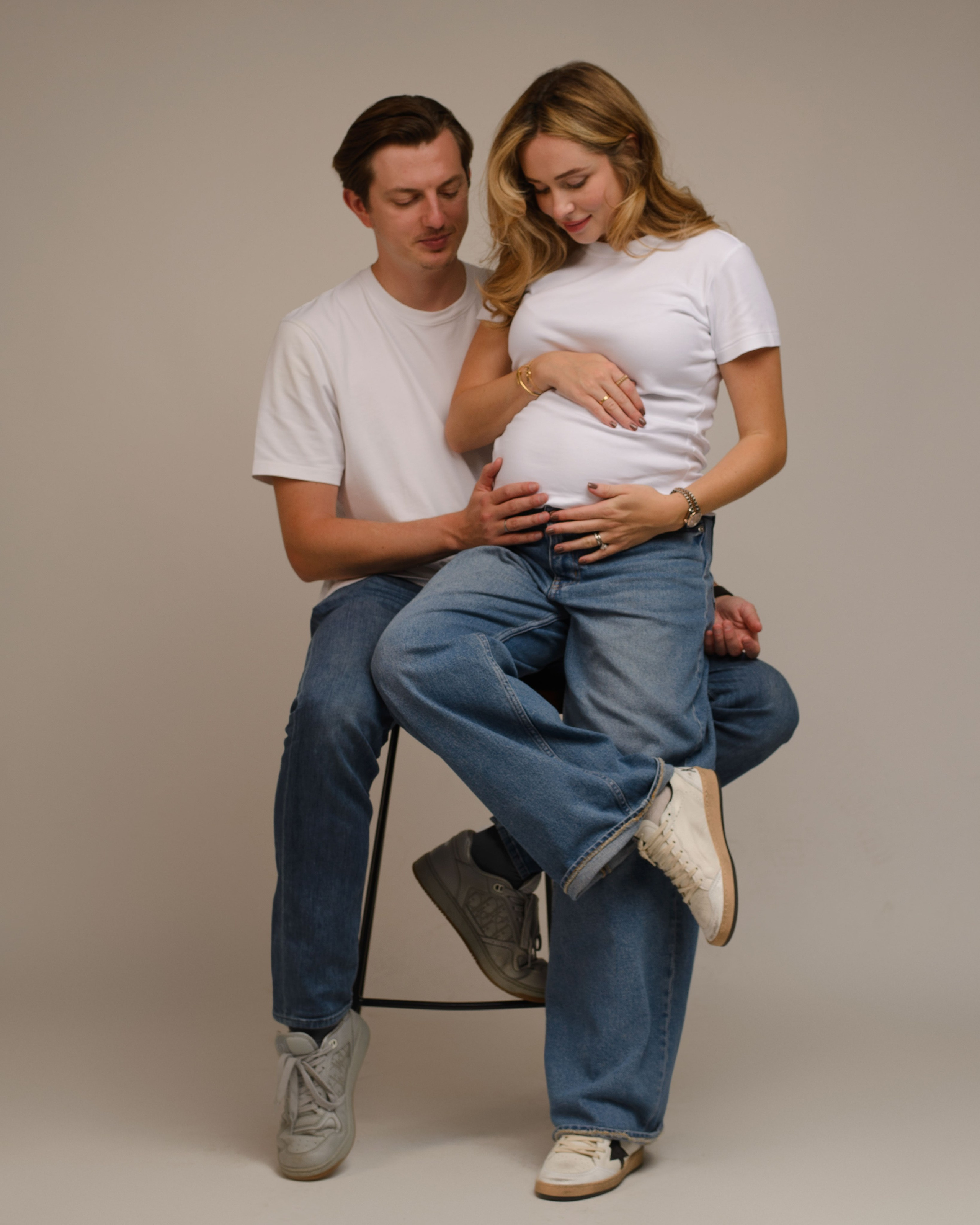 New born & Family. Julia Kuzmovych personal and pregnancy photographer in London