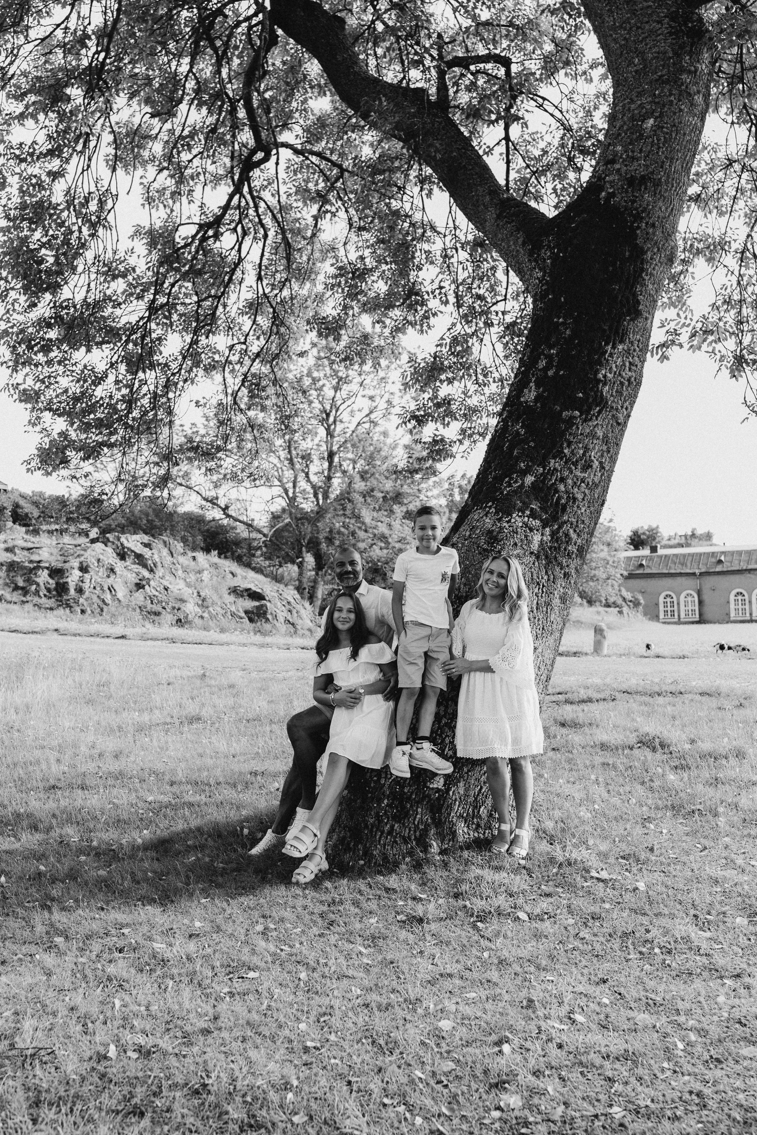 Suomenlinna. Wedding and portrait photographer in Helsinki Vickan O
