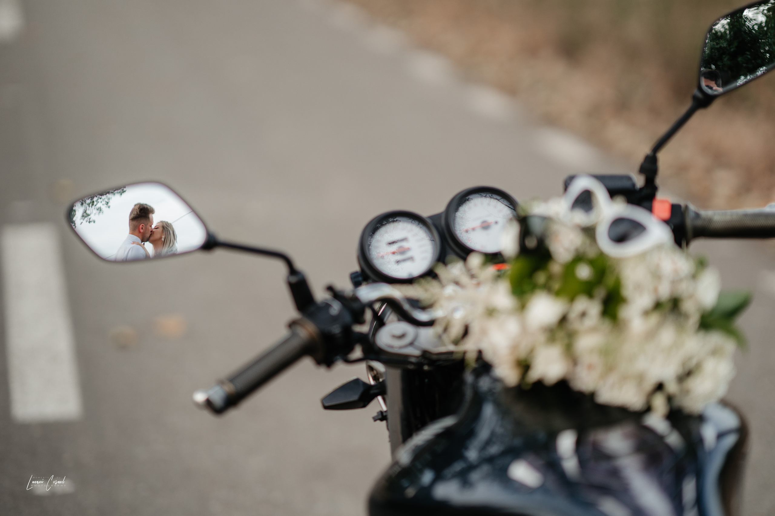 Save The Date – Emoție și anticipare. Fotograf de nuntă, corporate, botezuri, majorate și aniversări Roman, Lucaci Cornel