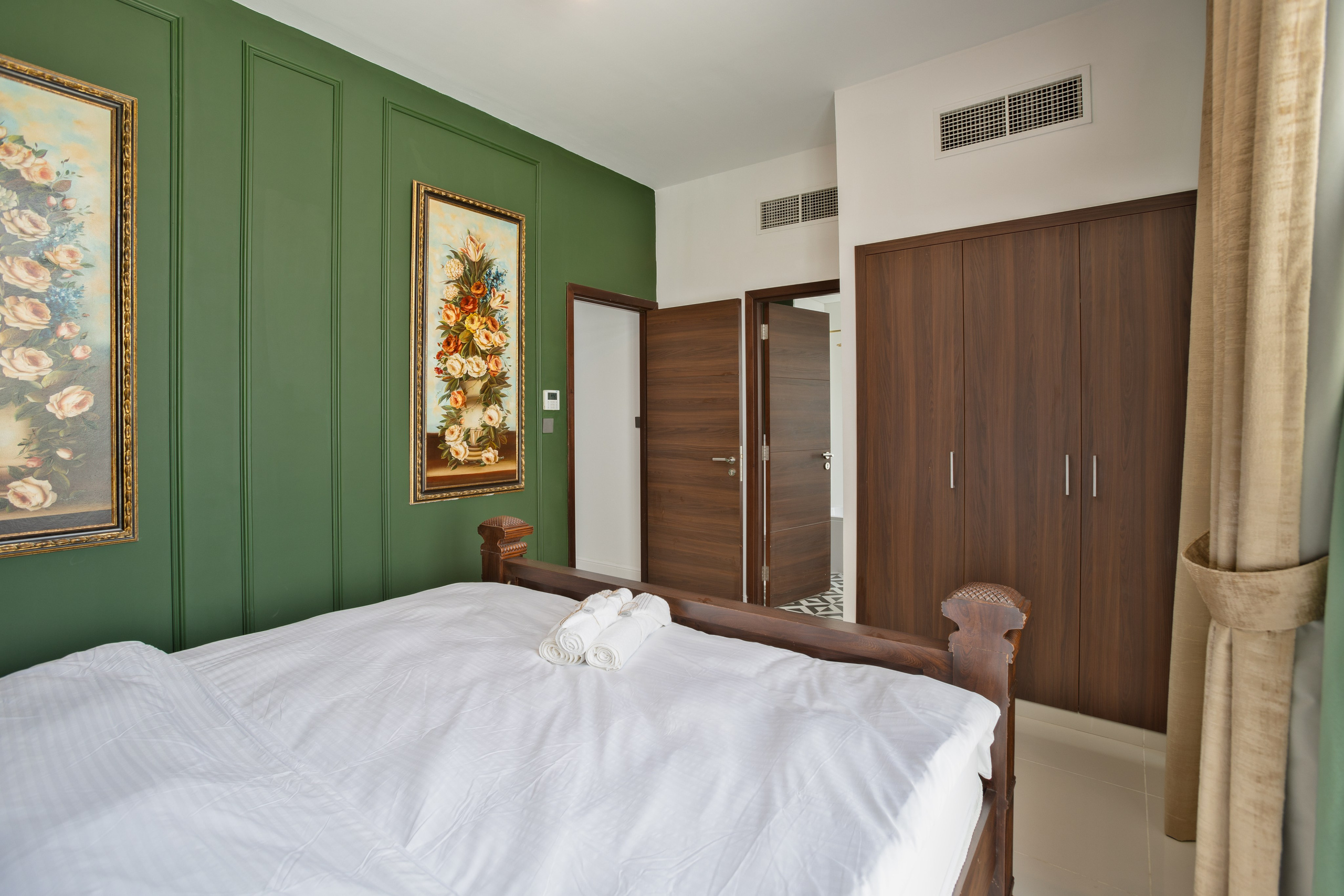 Pacifica Villa. Samy Mar Boy │Portrait, Automotive and Real Estate Photographer