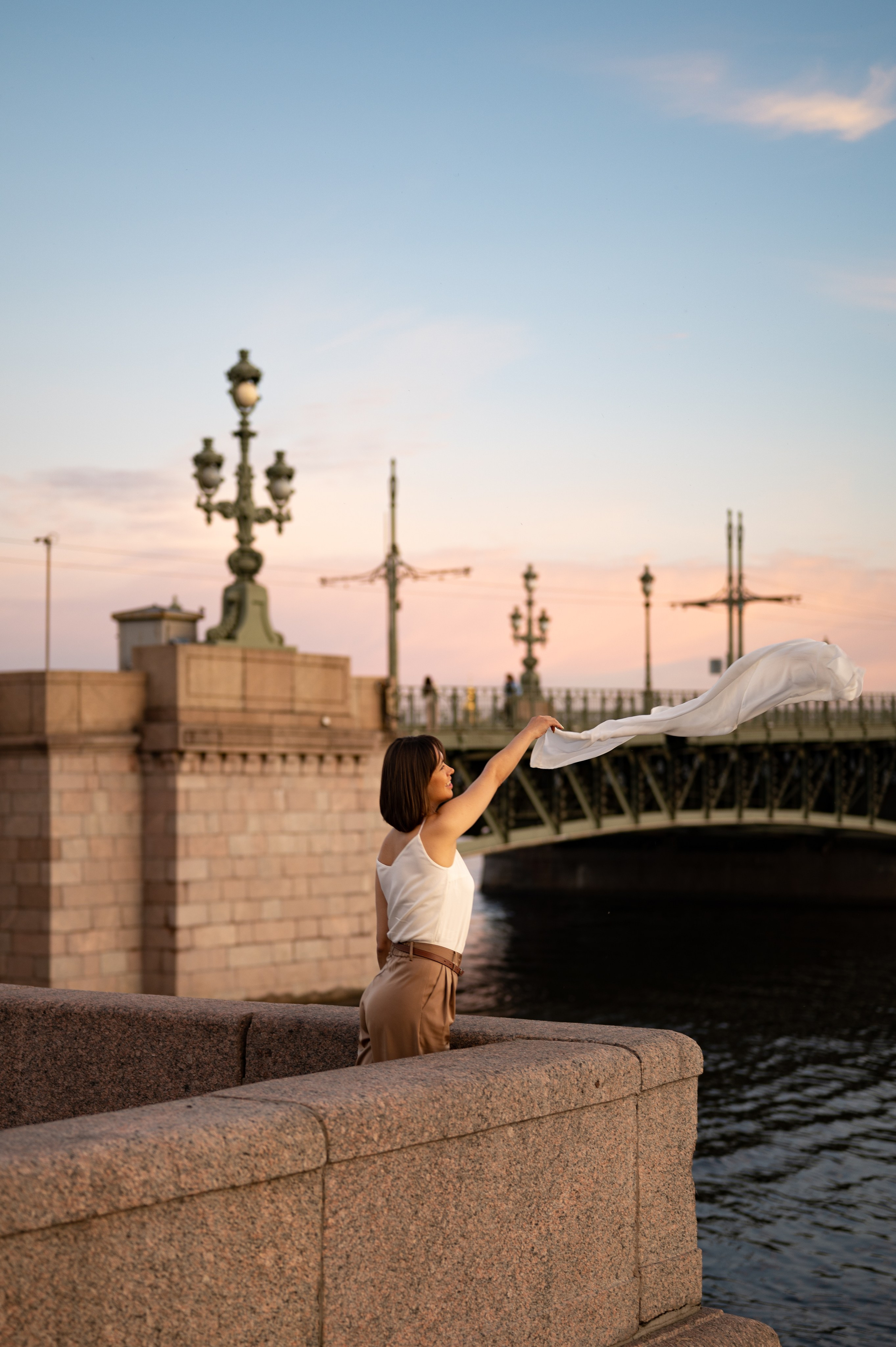 Liza — St. Petersburg and sunrise. Photographer Yulia Lushnikova, Based in Valencia