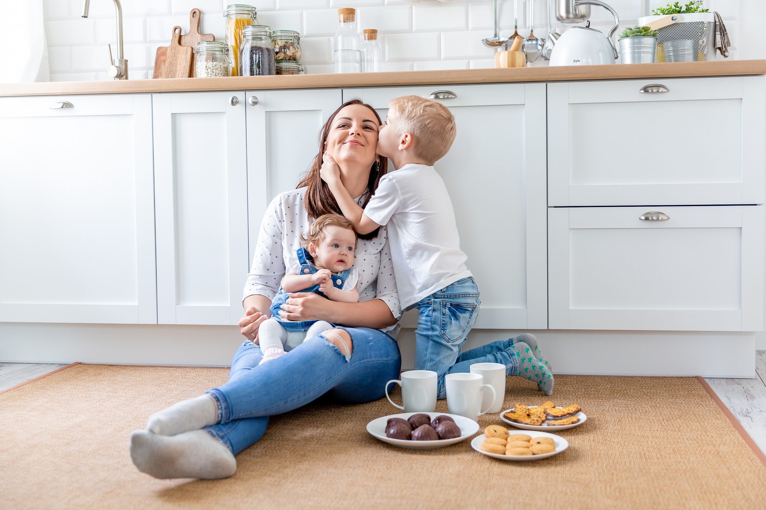 Лола и малыши. ФОТОГРАФ |ЛАТВИЯ | ДАУГАВПИЛС|