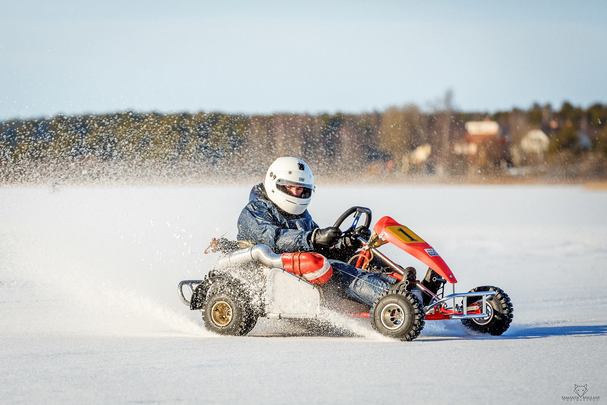 Pa sniegu ar kartingiem. FOTOGRĀFS| LATVIJA |DAUGAVPILS|