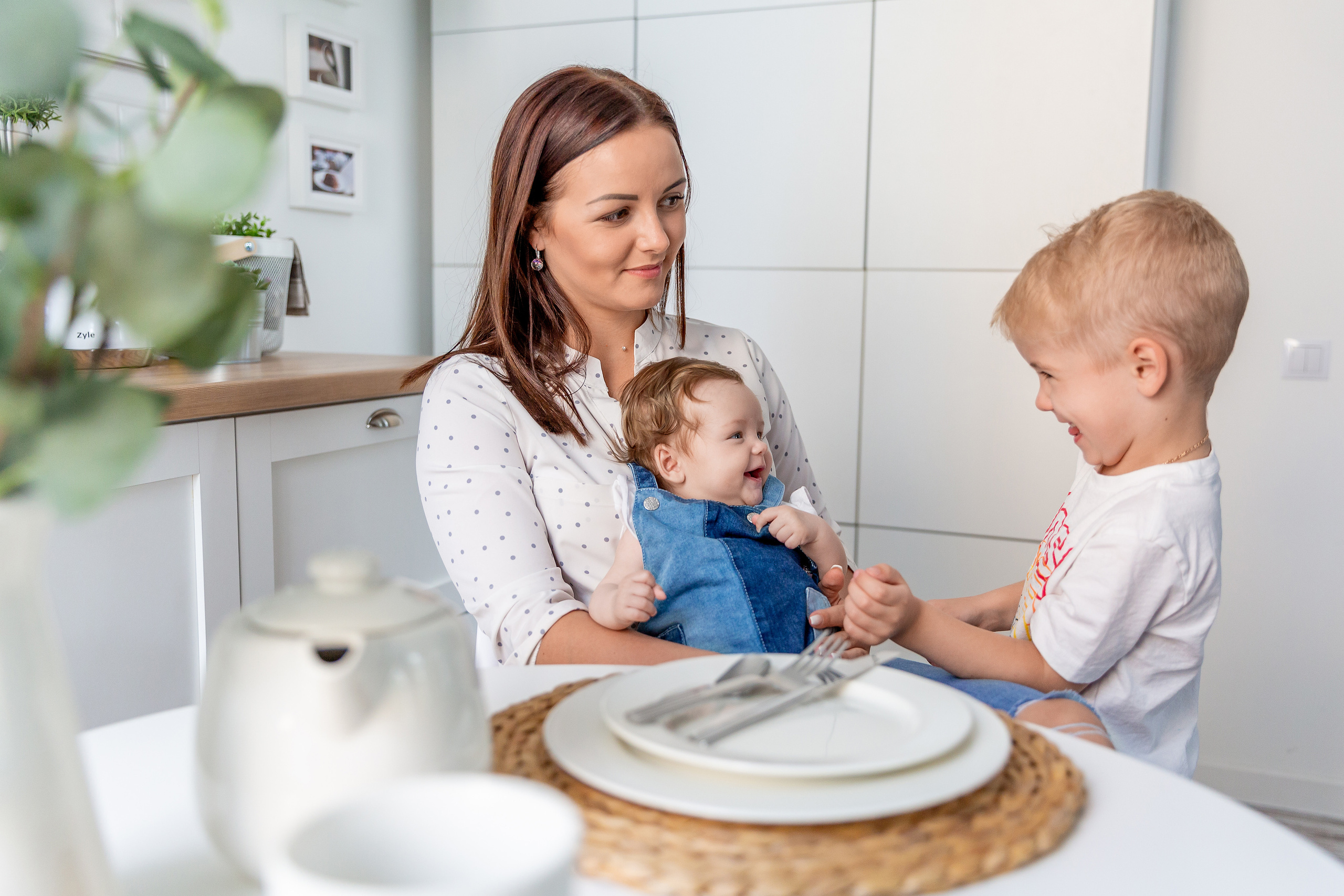 Лола и малыши. ФОТОГРАФ |ЛАТВИЯ | ДАУГАВПИЛС|