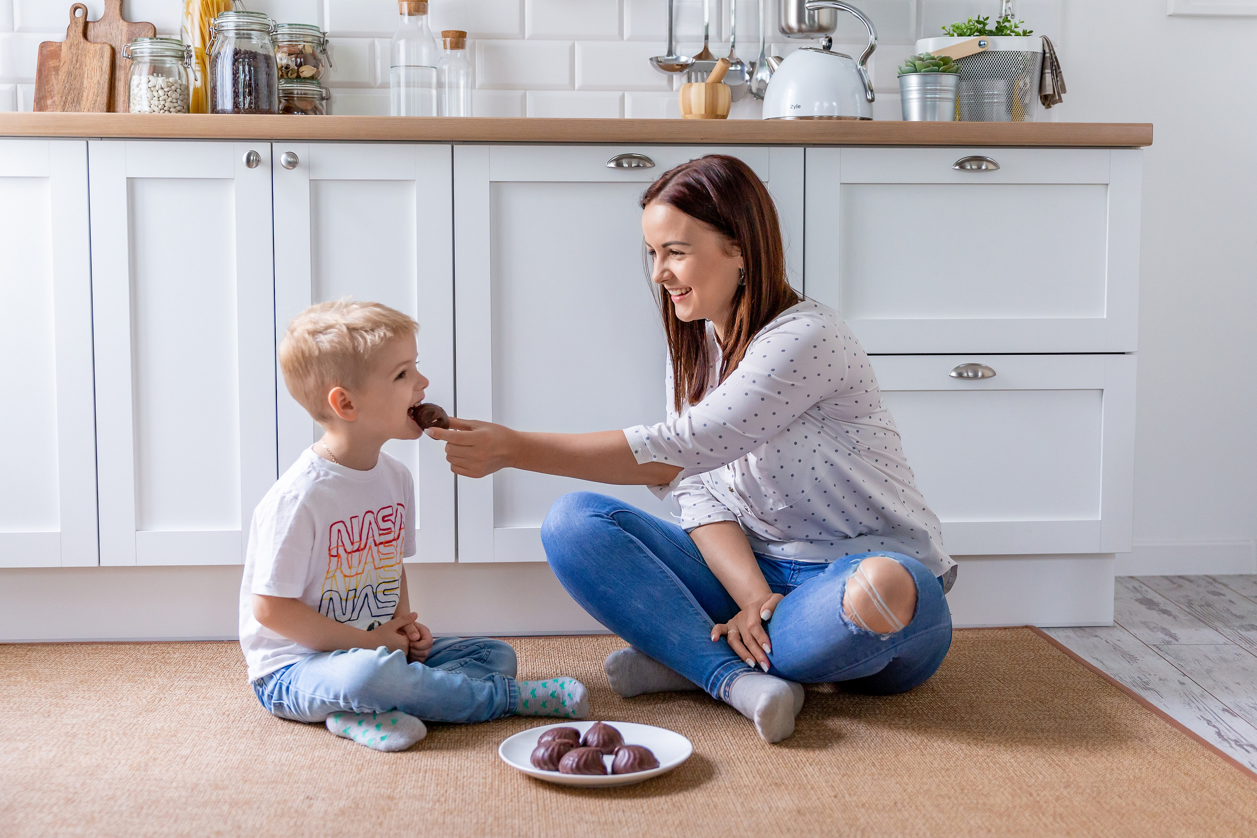 Лола и малыши. ФОТОГРАФ |ЛАТВИЯ | ДАУГАВПИЛС|