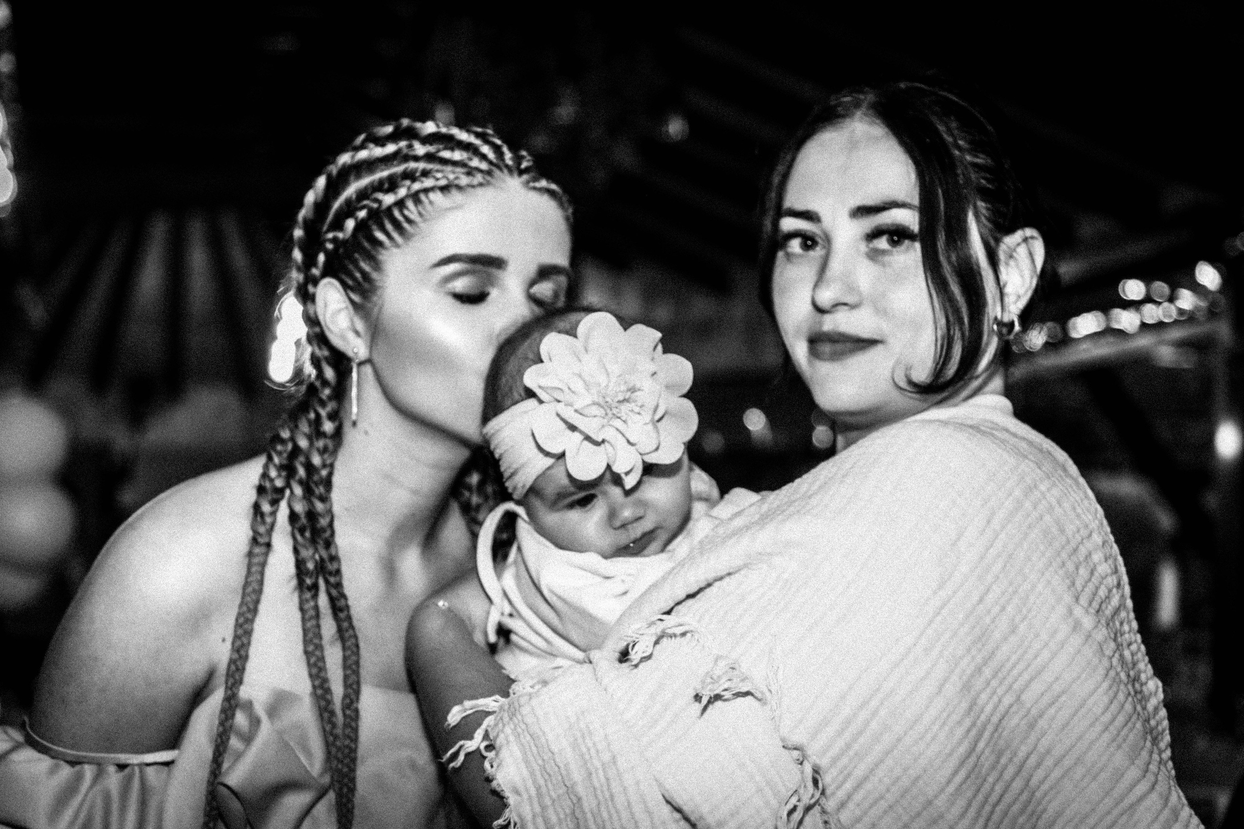 Miriam Eva. Fotograf evenimente PRIVATE