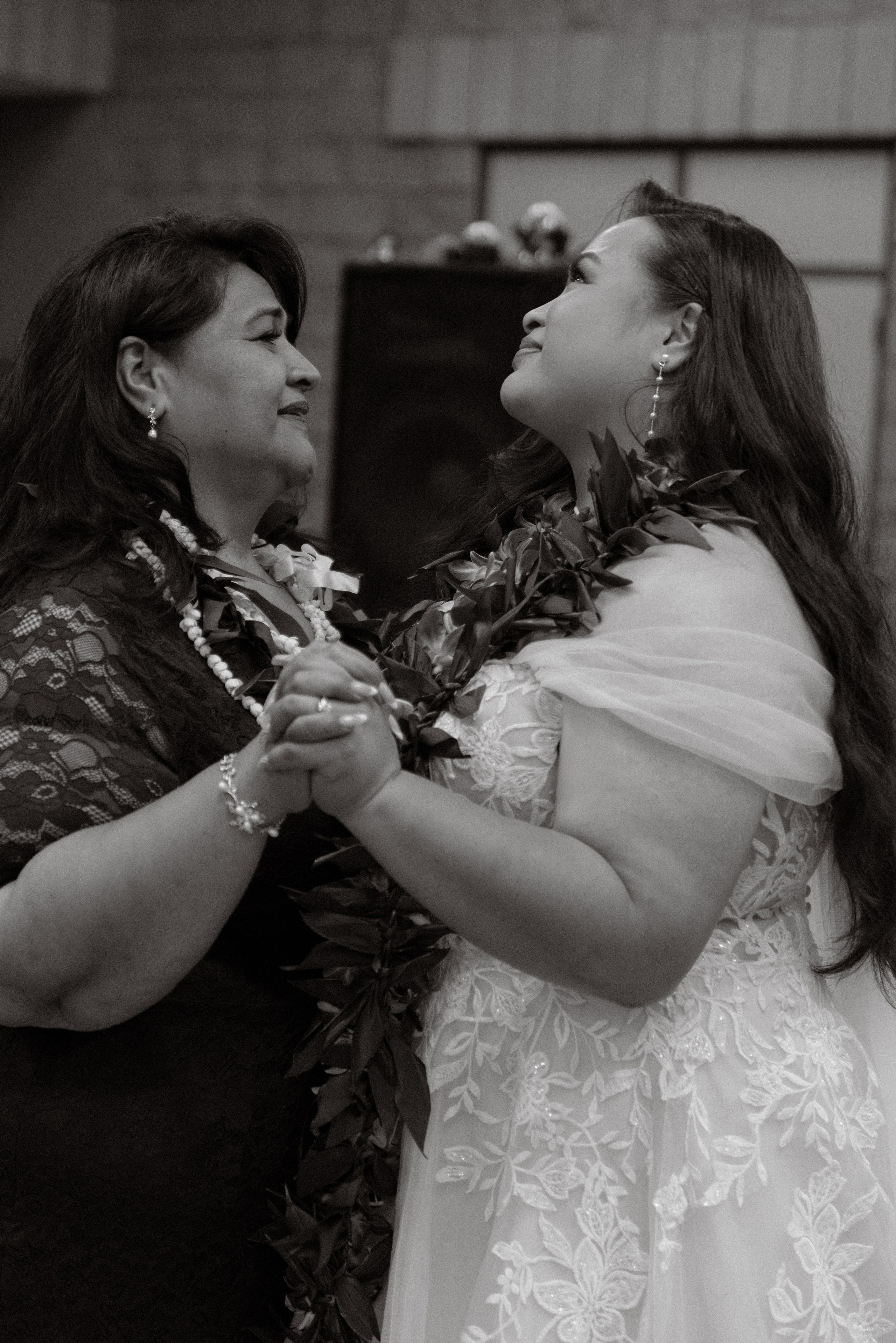 Arieta & Esmond: Polynesian Bliss and Love. Portrait, family, maternity & wedding photography & videography in SoCal Kseni Vibe