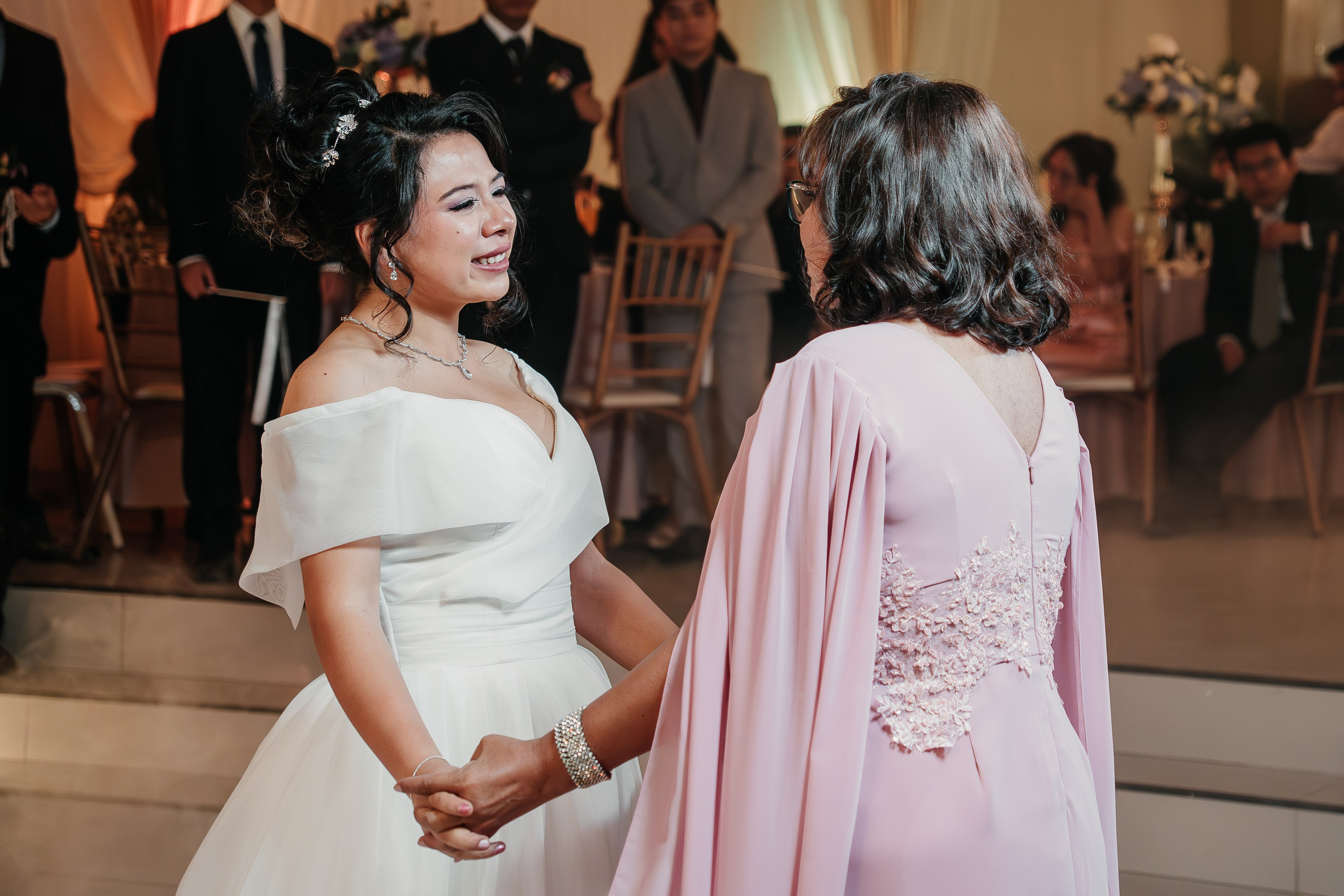 ALEJANDRA + RODRIGO BODA RELIGIOSA. Studio KVTA | Fotografía y Video de Bodas en Arequipa