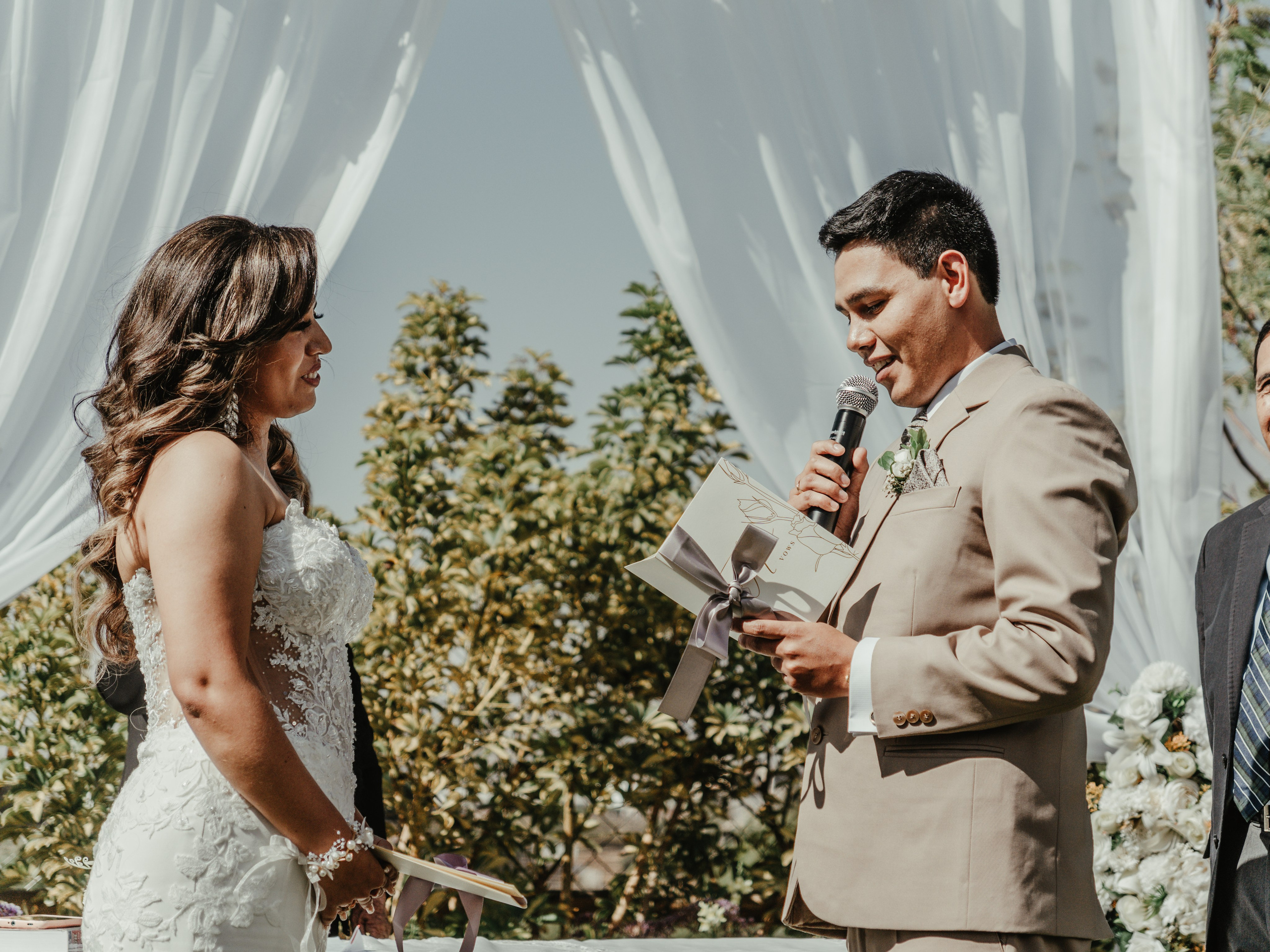 CARLA Y MARIO BODA RELIGIOSA. Studio KVTA | Fotografía y Video de Bodas en Arequipa