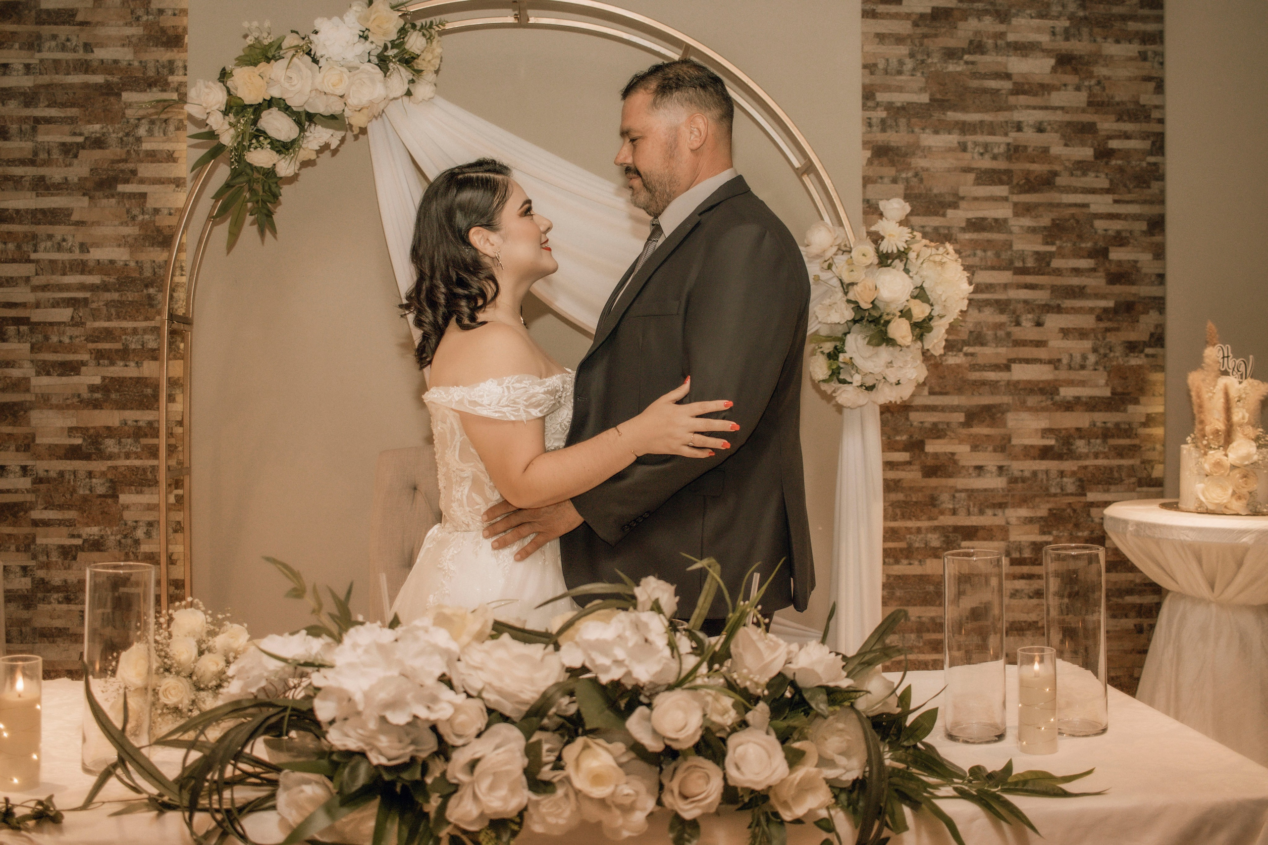 VIRIDIANA Y HUMBERTO. Principal