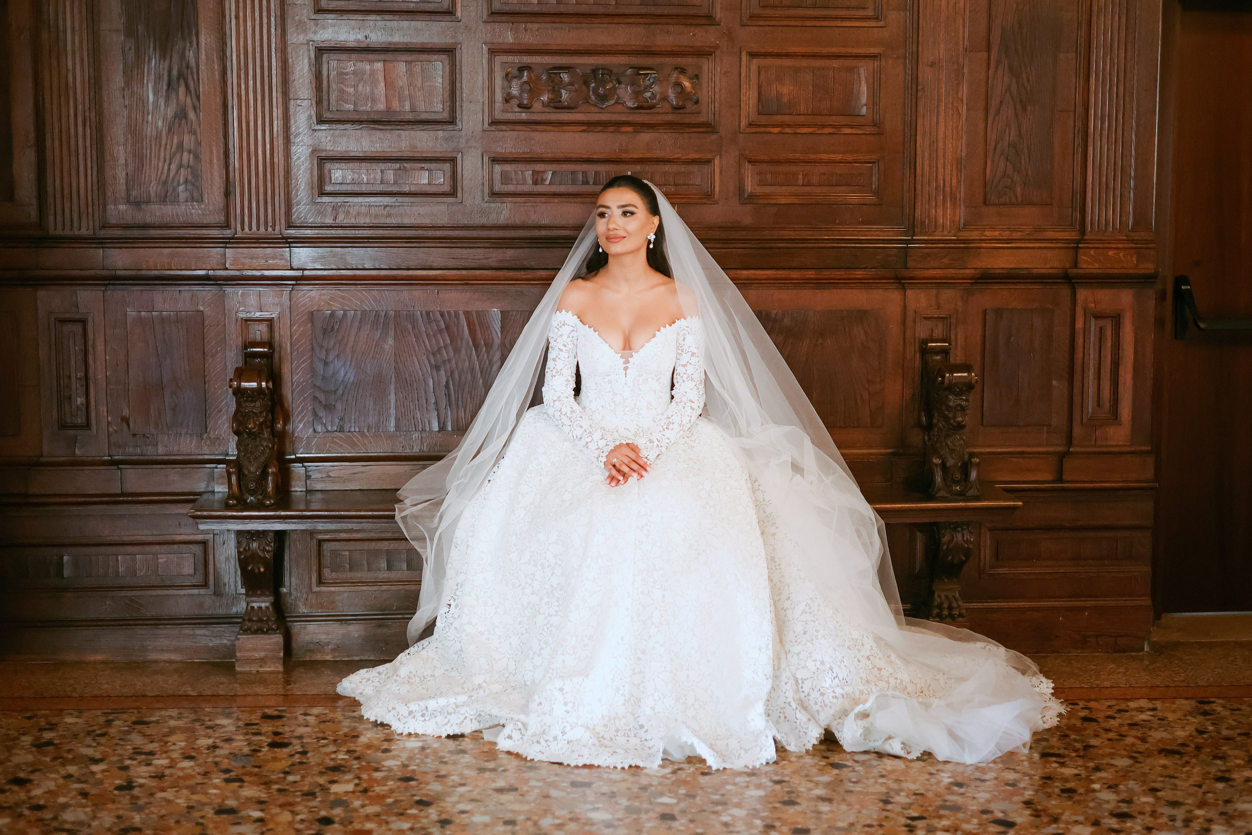 Armenian Wedding in Venice — Luxury Aman Hotel Celebration. Photographer in Venice, Viktoria Antonova