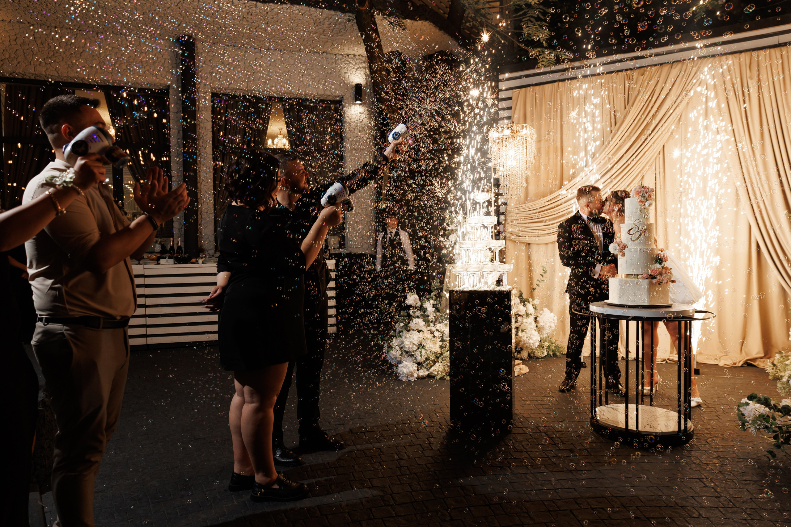 Fotograf nunta chisinau. Dinu Malancea. Dinumalancea.com — fotograf de nunta si familie. Moldova, Romania, UE