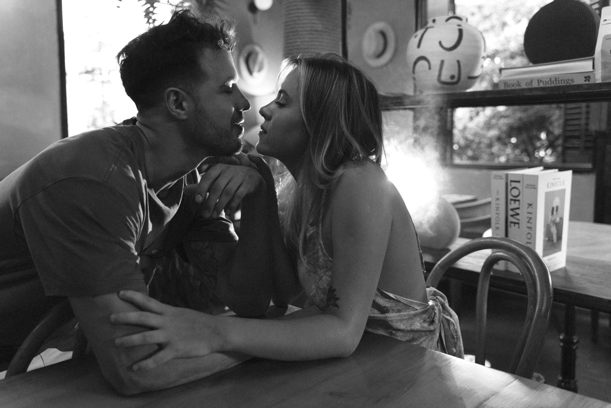 Lovestory couple photoshoot in Hoian and Danang. Фотограф в Дананге, Вьетнам. Эстетика и лайфстайл