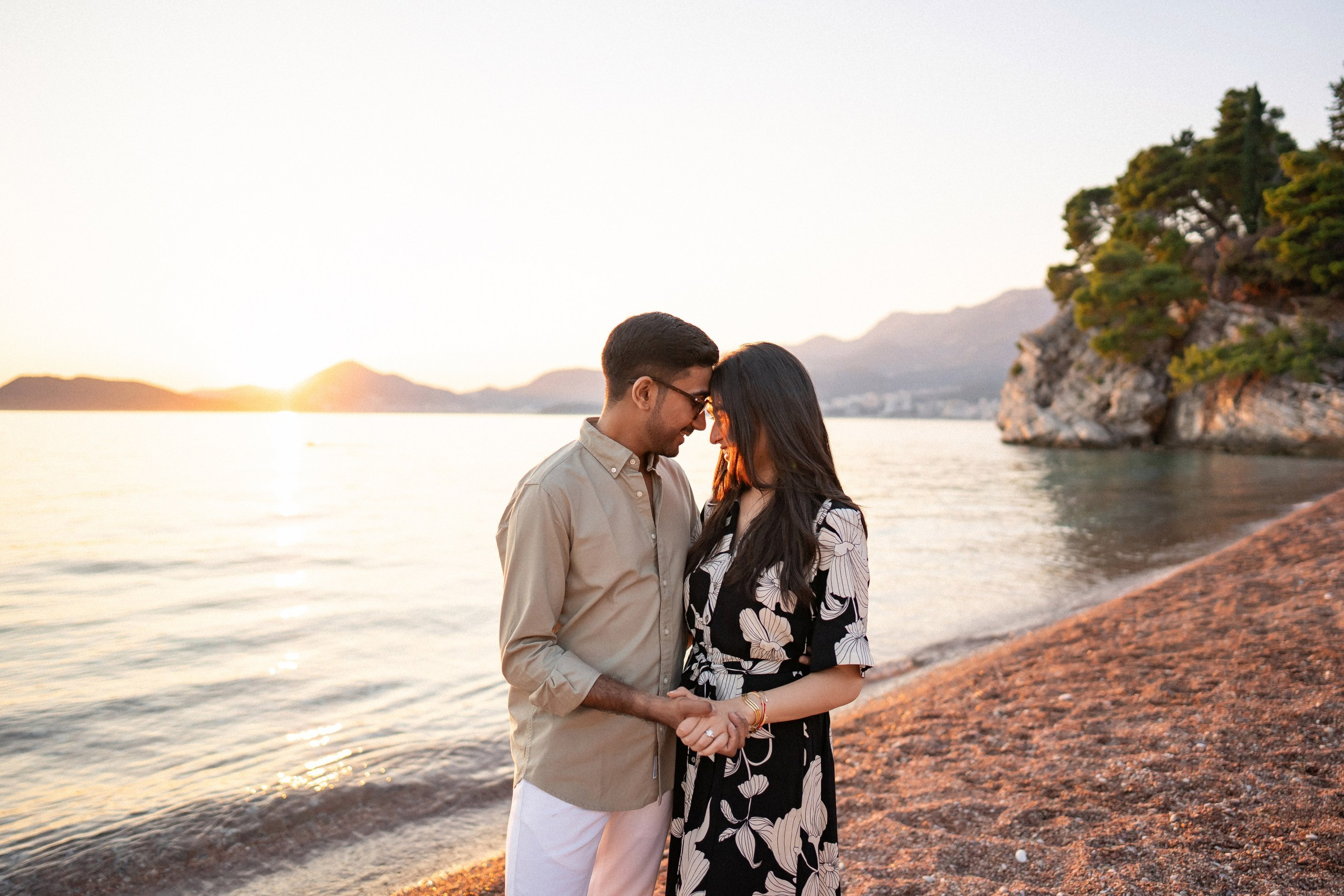 Сделайте предложение с невероятным видом в Черногории