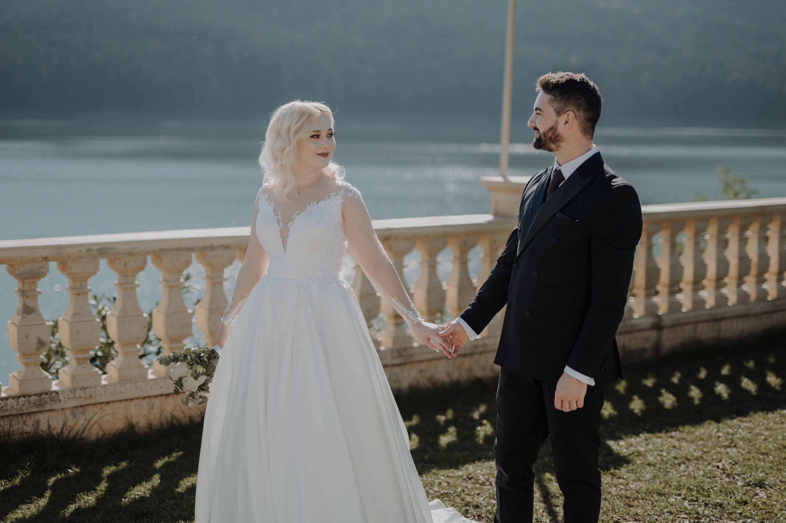Livia + Dani | Grădinile Romane. FotoVizion Iași