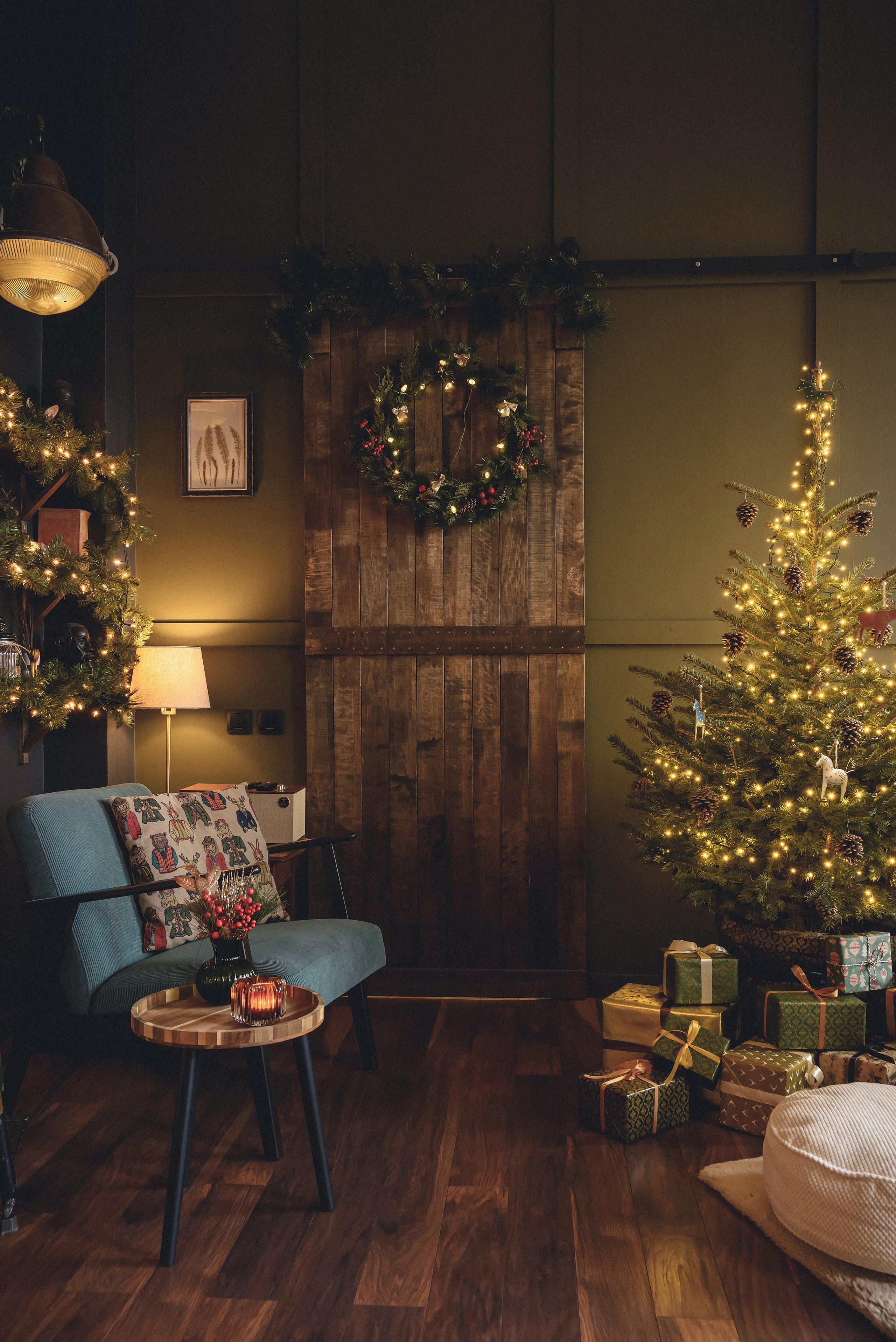 Studija. Fotogrāfs Rīgā. Gīmenes, individuālās un dažādu produktu fotosesijas