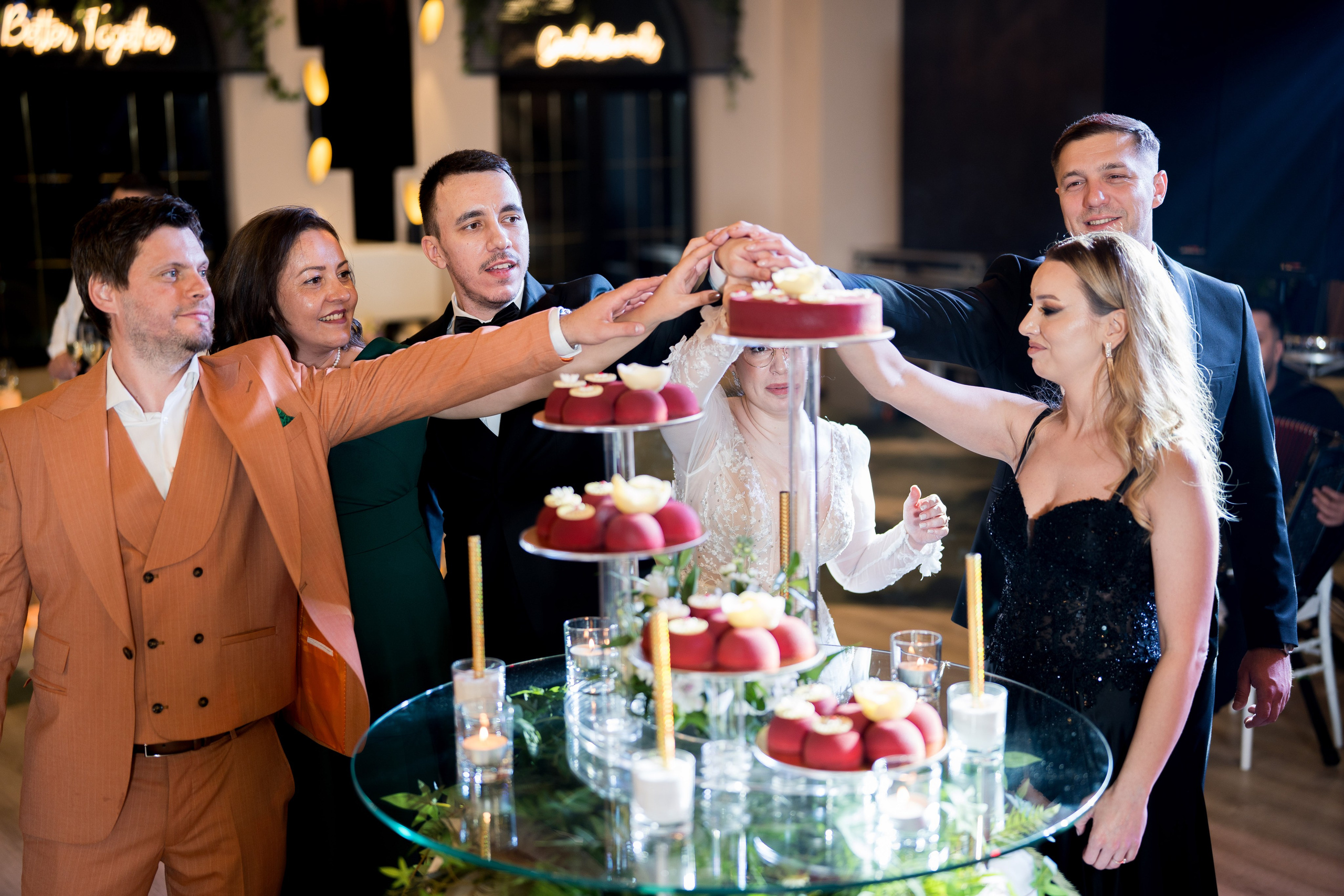 PARTY. Gabriel Florea — Fotograf nuntă București