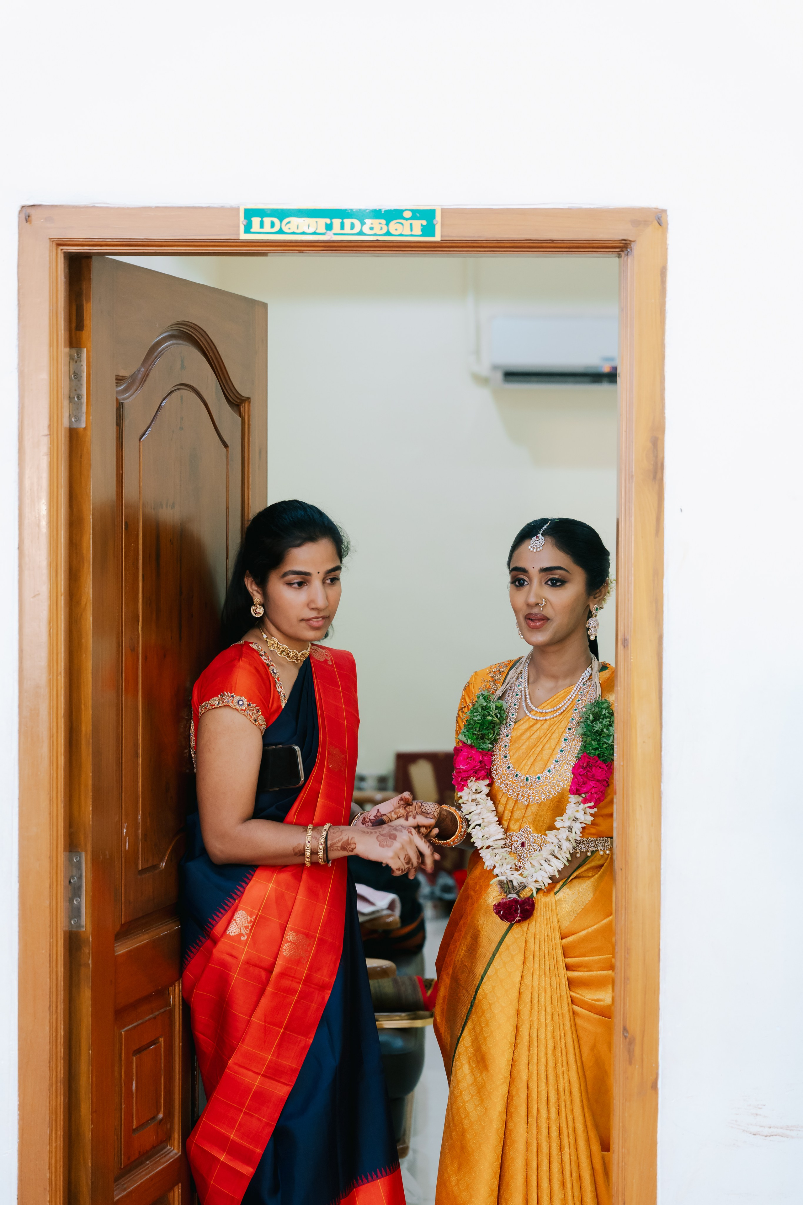 Wedding Documentary Photographer in Tamil Nadu | Agam Vizha