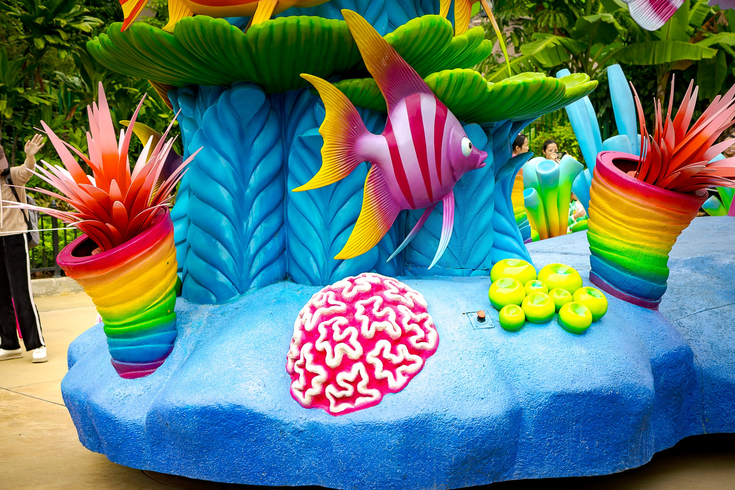 Дневной парад новогодняя версия