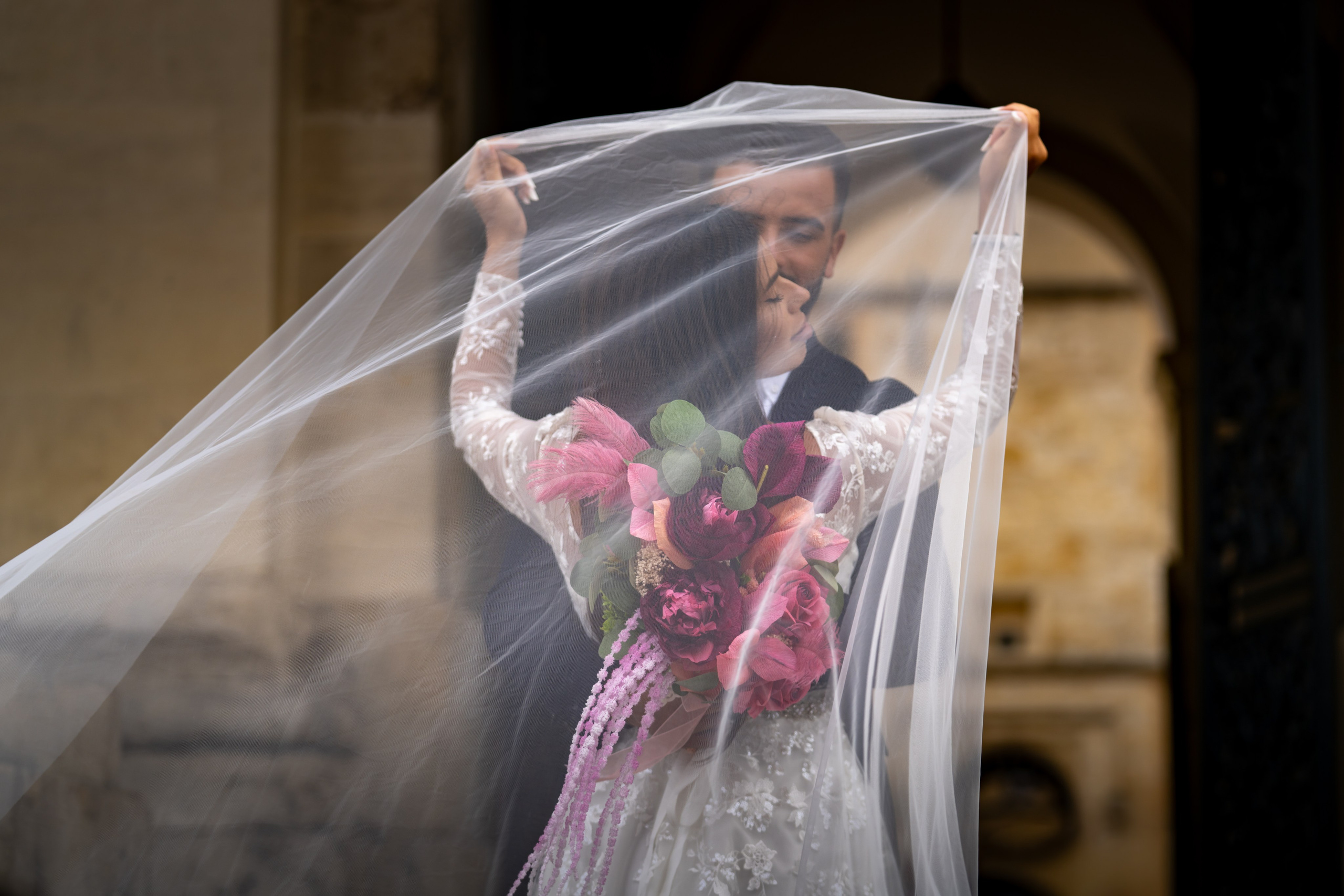 ANDREI & ANDREEA -trash the dress. Main