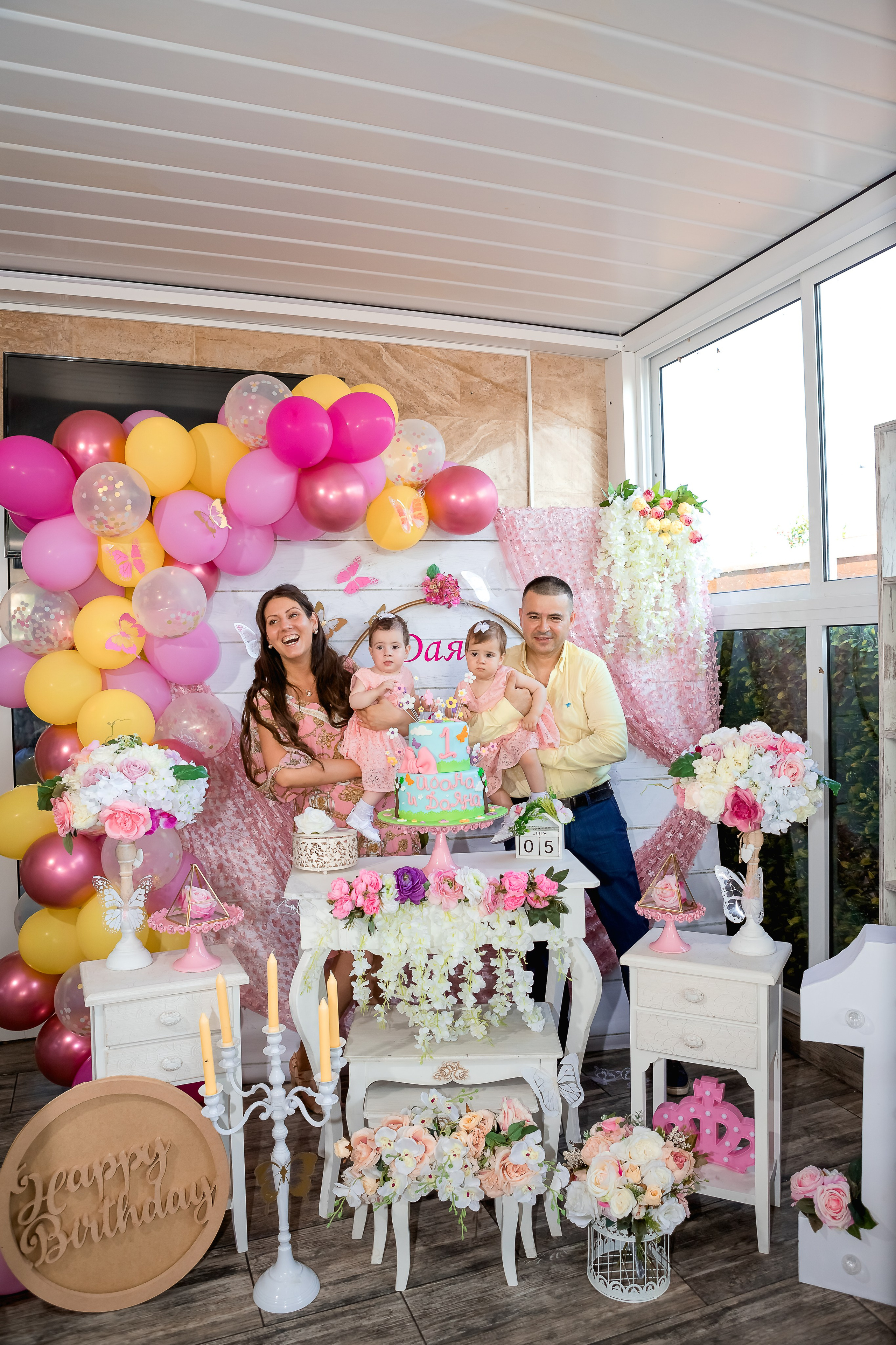 Чрстит Първи Рожден Ден. Фотограф Ирина Йотова