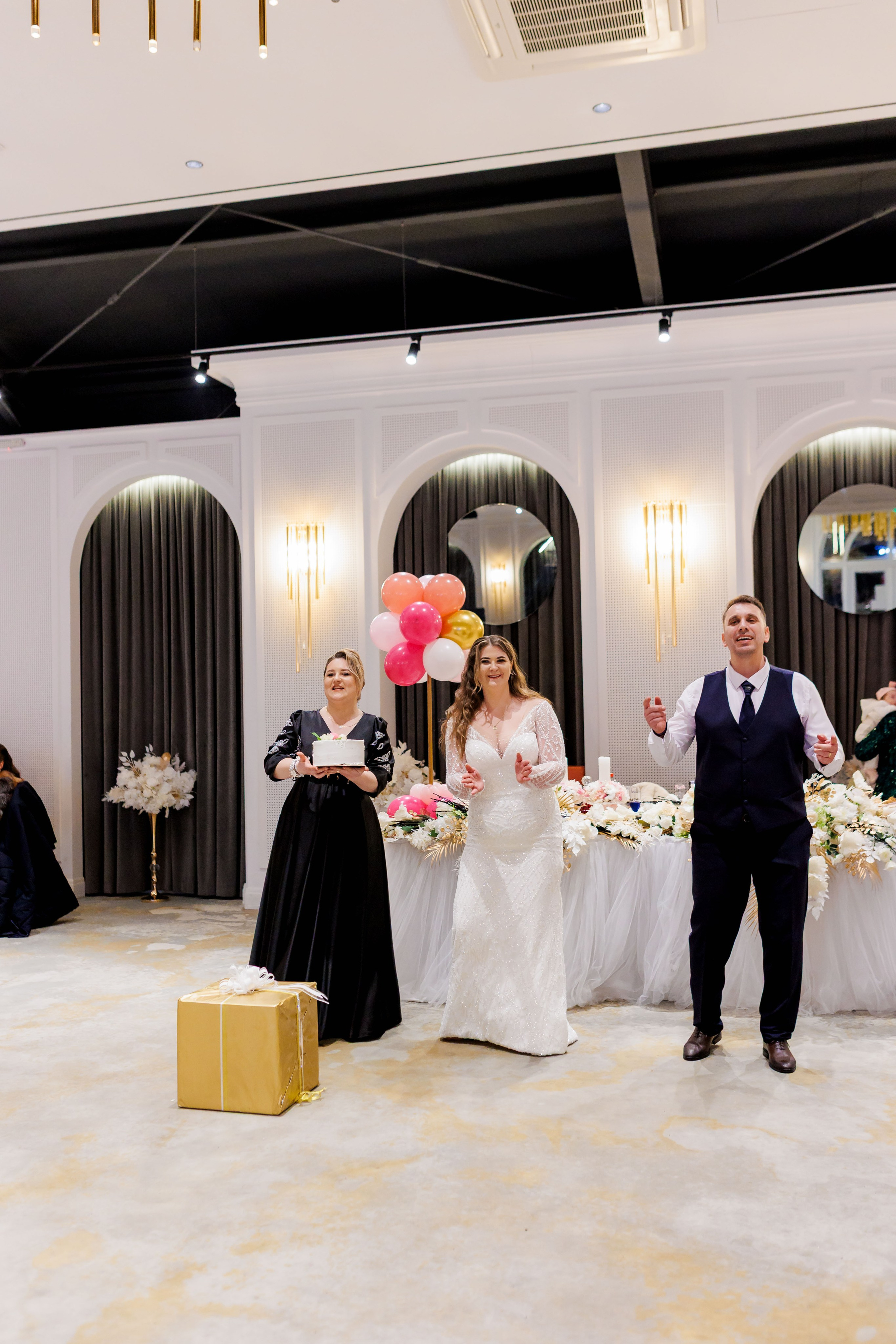 Povestea voastră, regizată de noi |Cristi Turculet Videograf Nuntă Suceava | wedding highlight. Servicii foto-video profesionale, pentru momente de neuitat