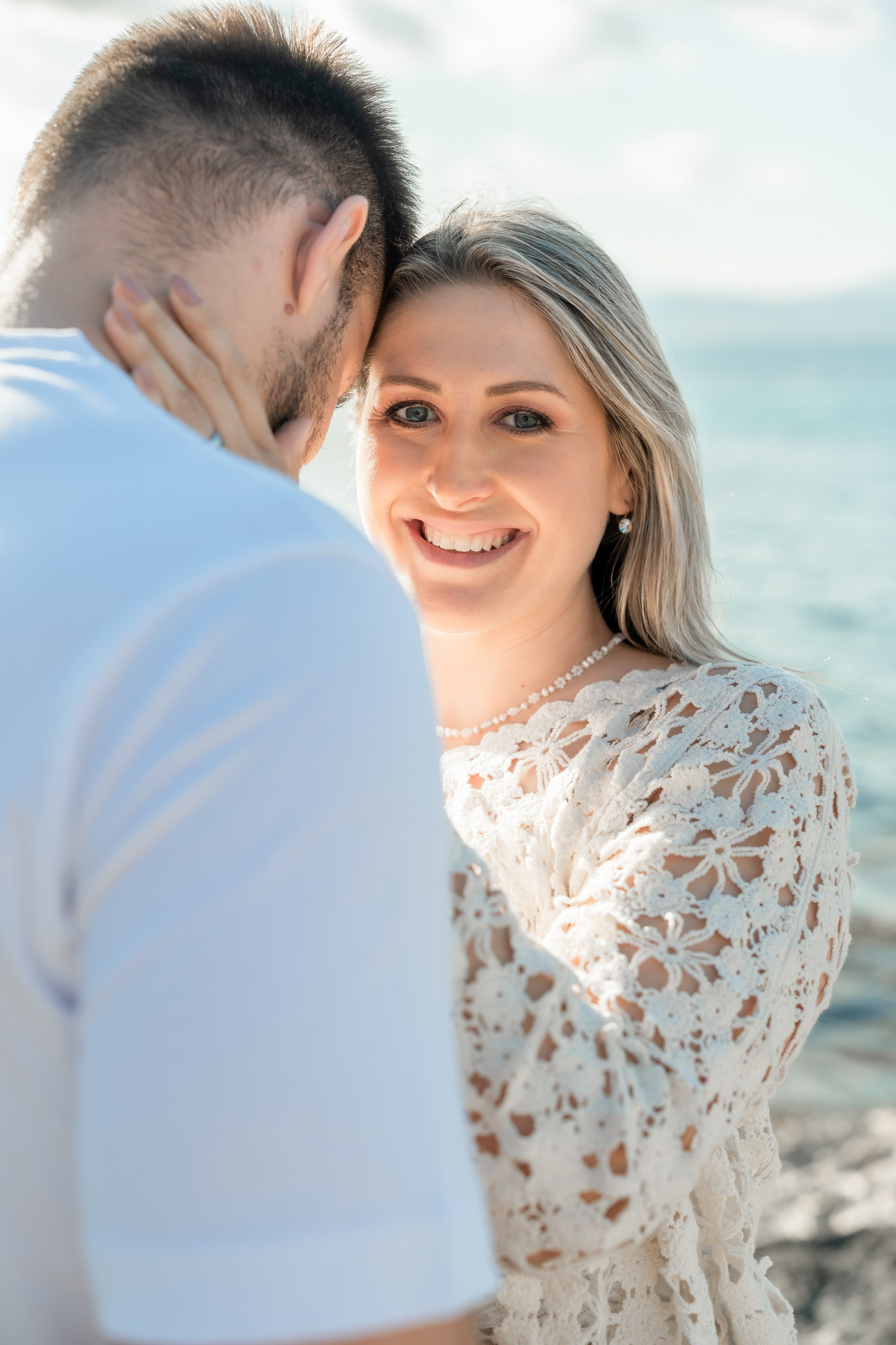 Schwangerschaftsshooting am Meer. Deine Fotografin auf Mallorca für Familien und Business