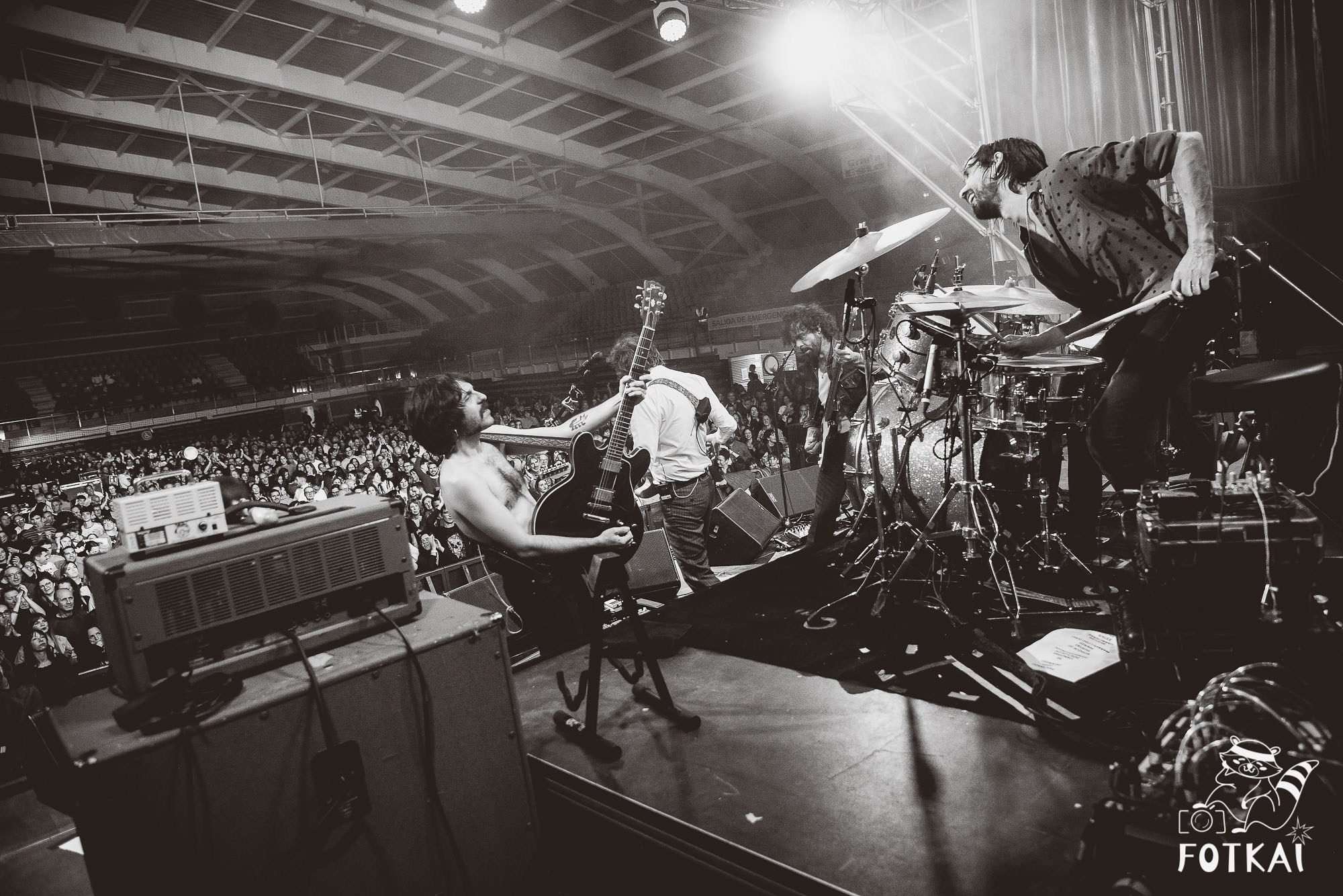 Sidonie en Torrevieja 2025 – Fotos del concierto y reportaje completo | FOTKAI