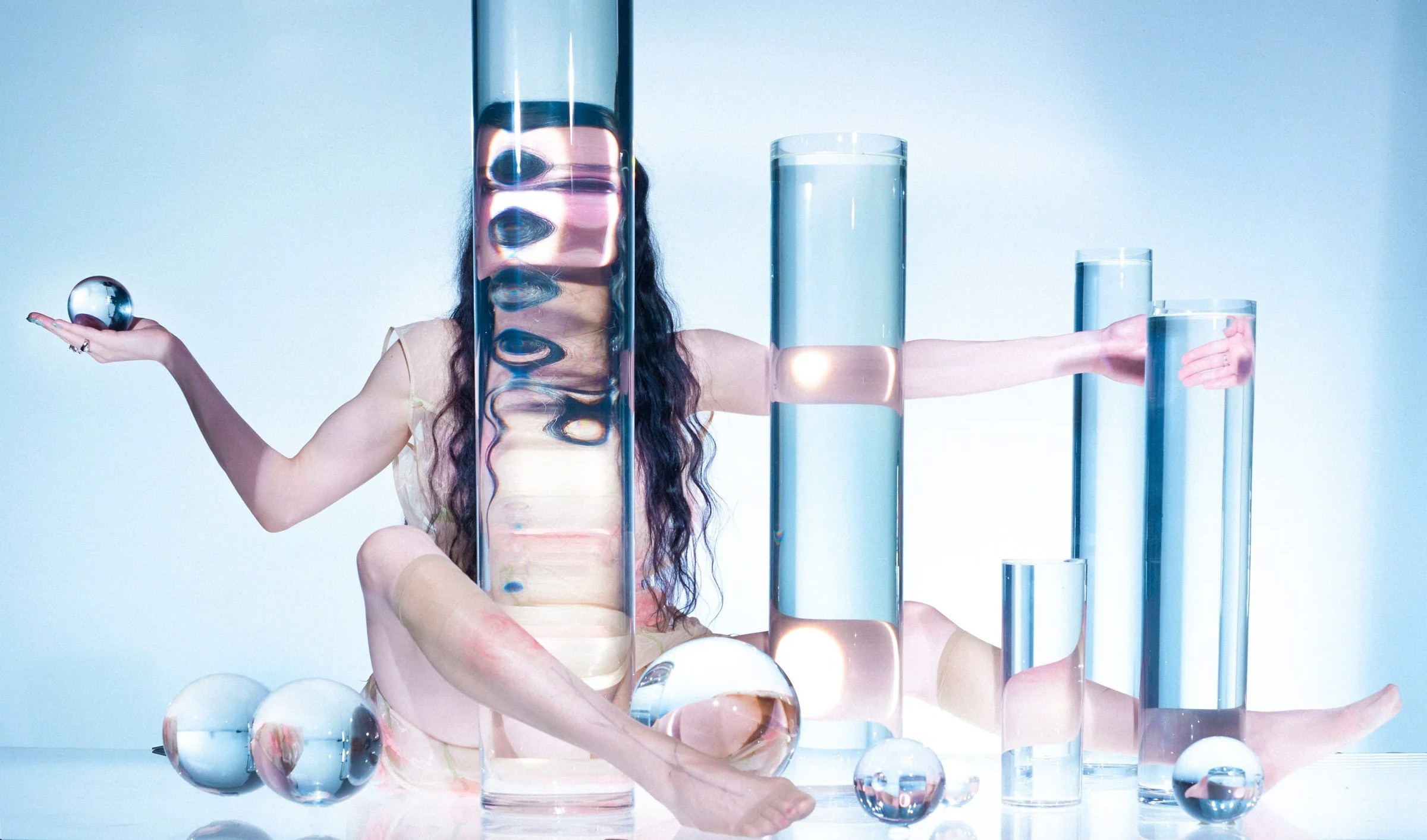 Poppy regresa con un nuevo lanzamiento: álbum Empty Hands ya disponible | FOTKAI