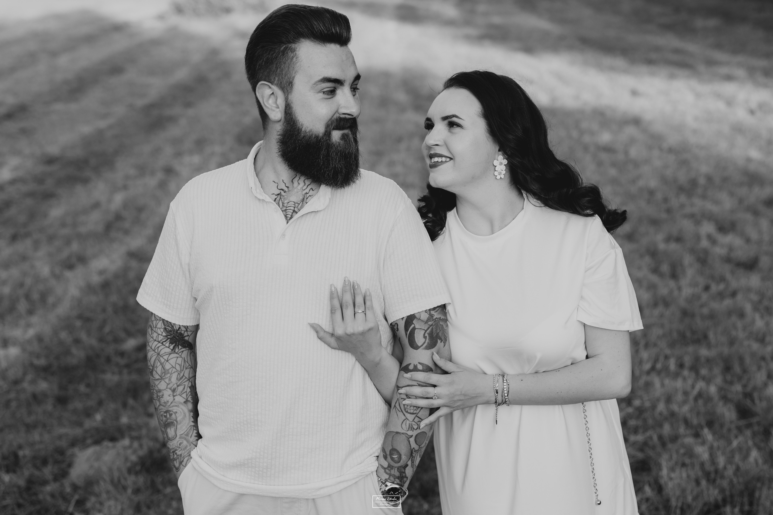 Save the Date-Roxana & Mihai. Acasa