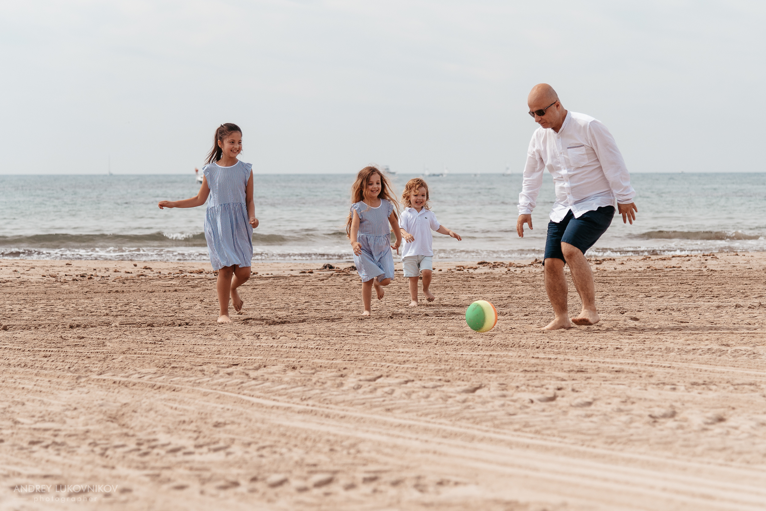 Семейная фотопрогулка на пляже
