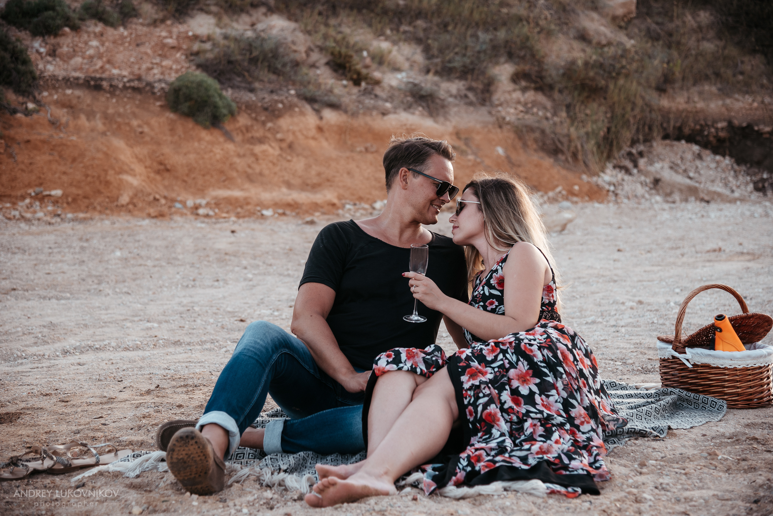 Фотосессия в стиле «пикник на пляже» в Испании