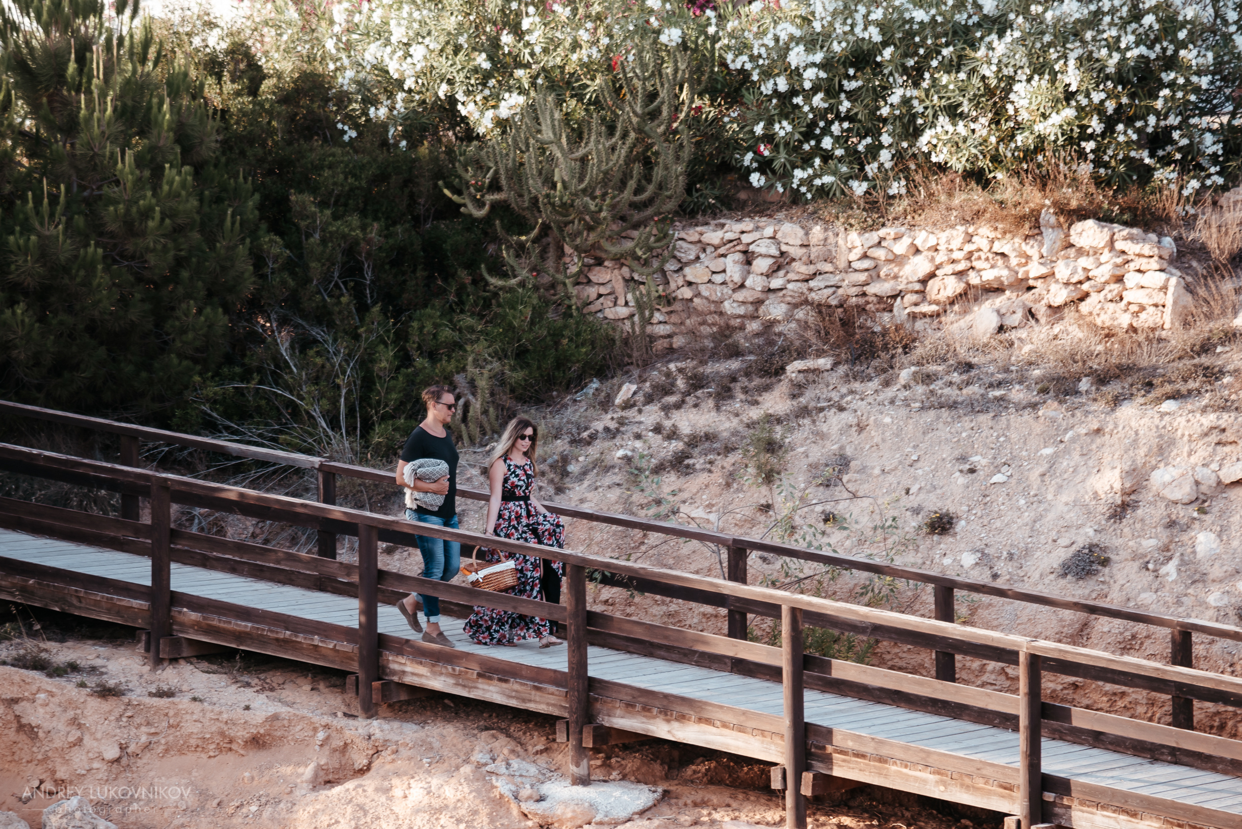 Фотосессия в стиле «пикник на пляже» в Испании