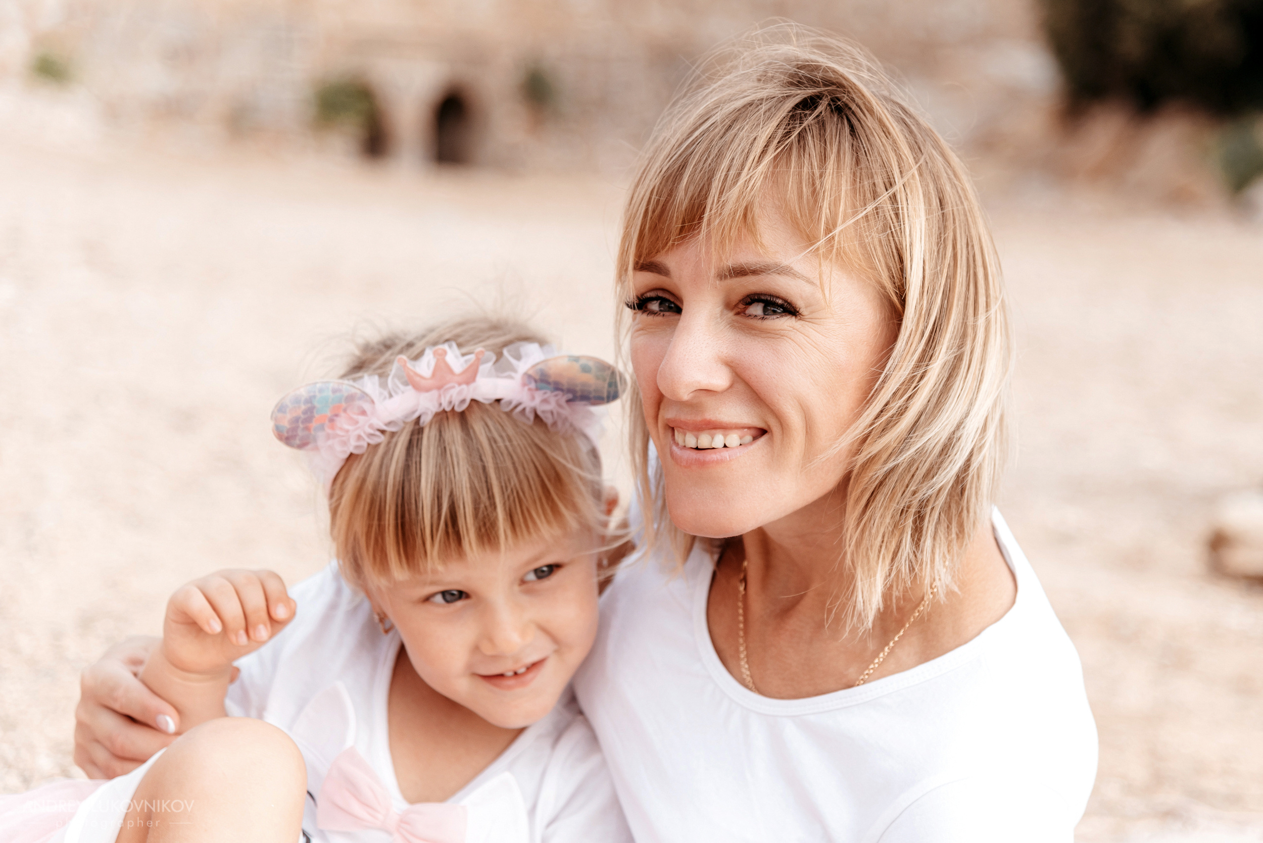 Семейная фотосессия на пляже