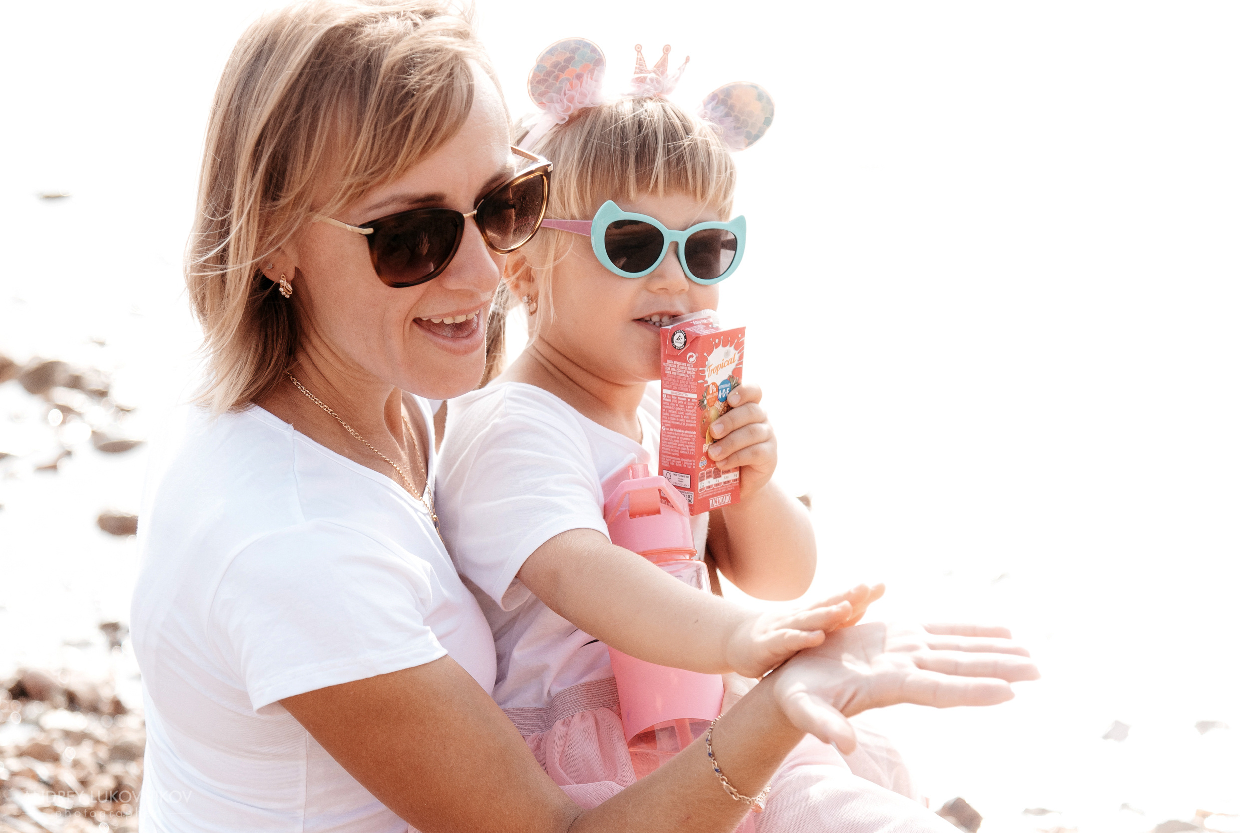 Семейная фотосессия на пляже